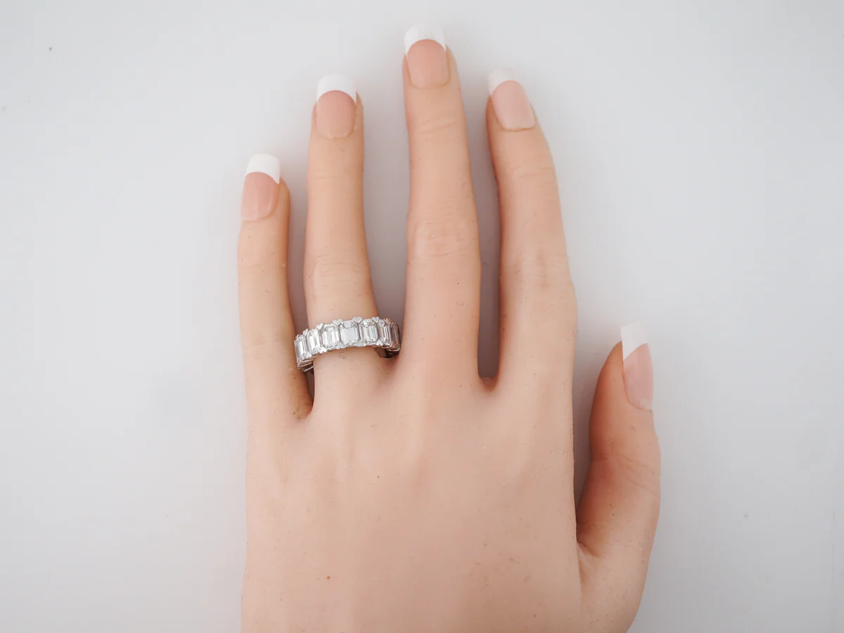 **RTV 1/10/19**Eternity Wedding Band Modern 9.47 Emerald Cut Diamonds in Platinum - Image 4