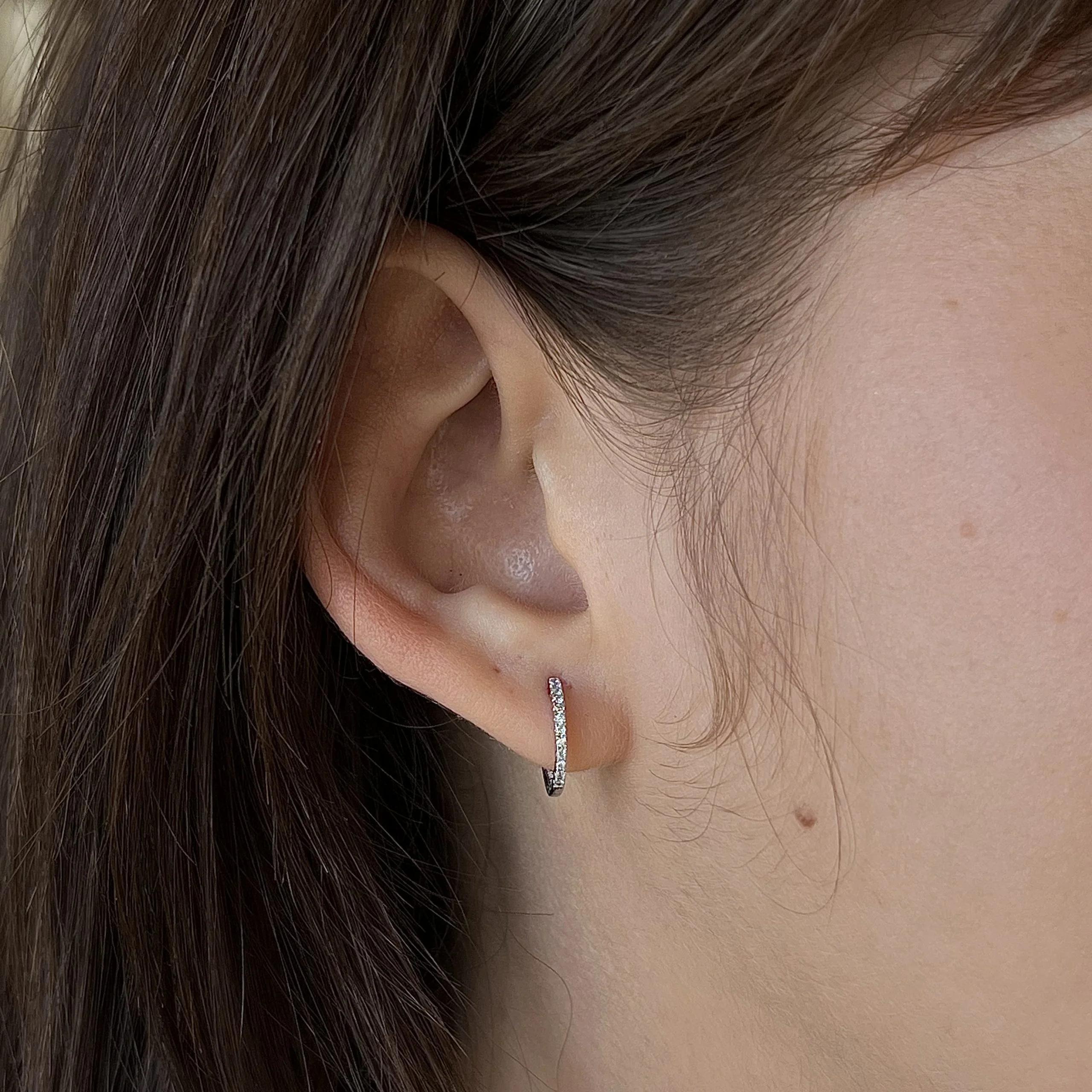 Everyday Diamond Huggie Hoop Earrings in 14k White Gold - Image 4