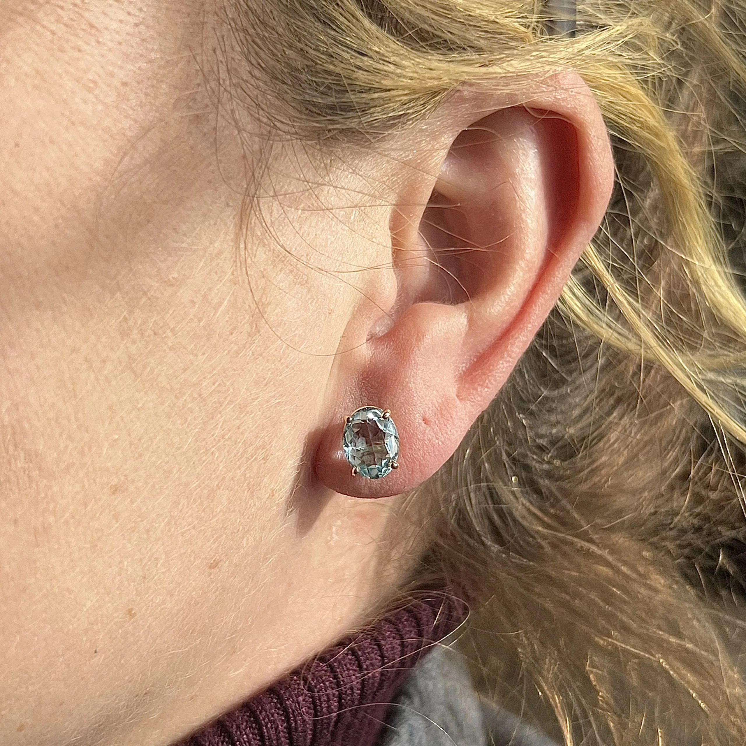 Everyday Oval Cut Aquamarine Stud Earrings in 14k Yellow Gold - Image 4