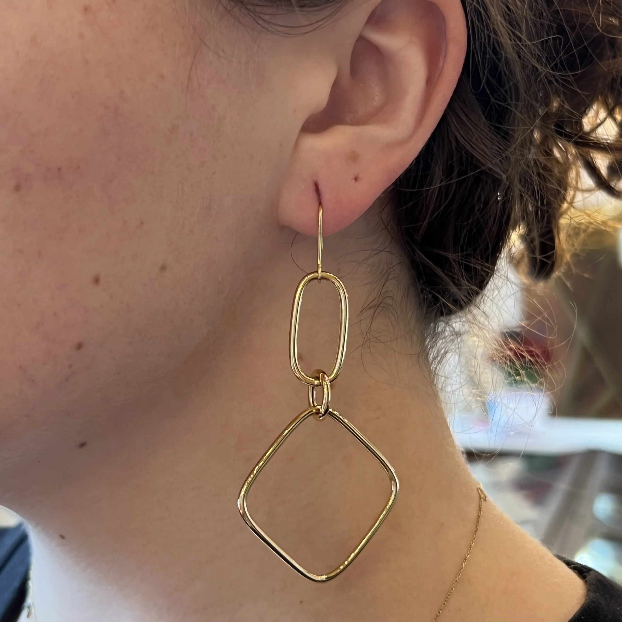Faraone Mennella Link Earrings in 18K Yellow Gold - Image 5