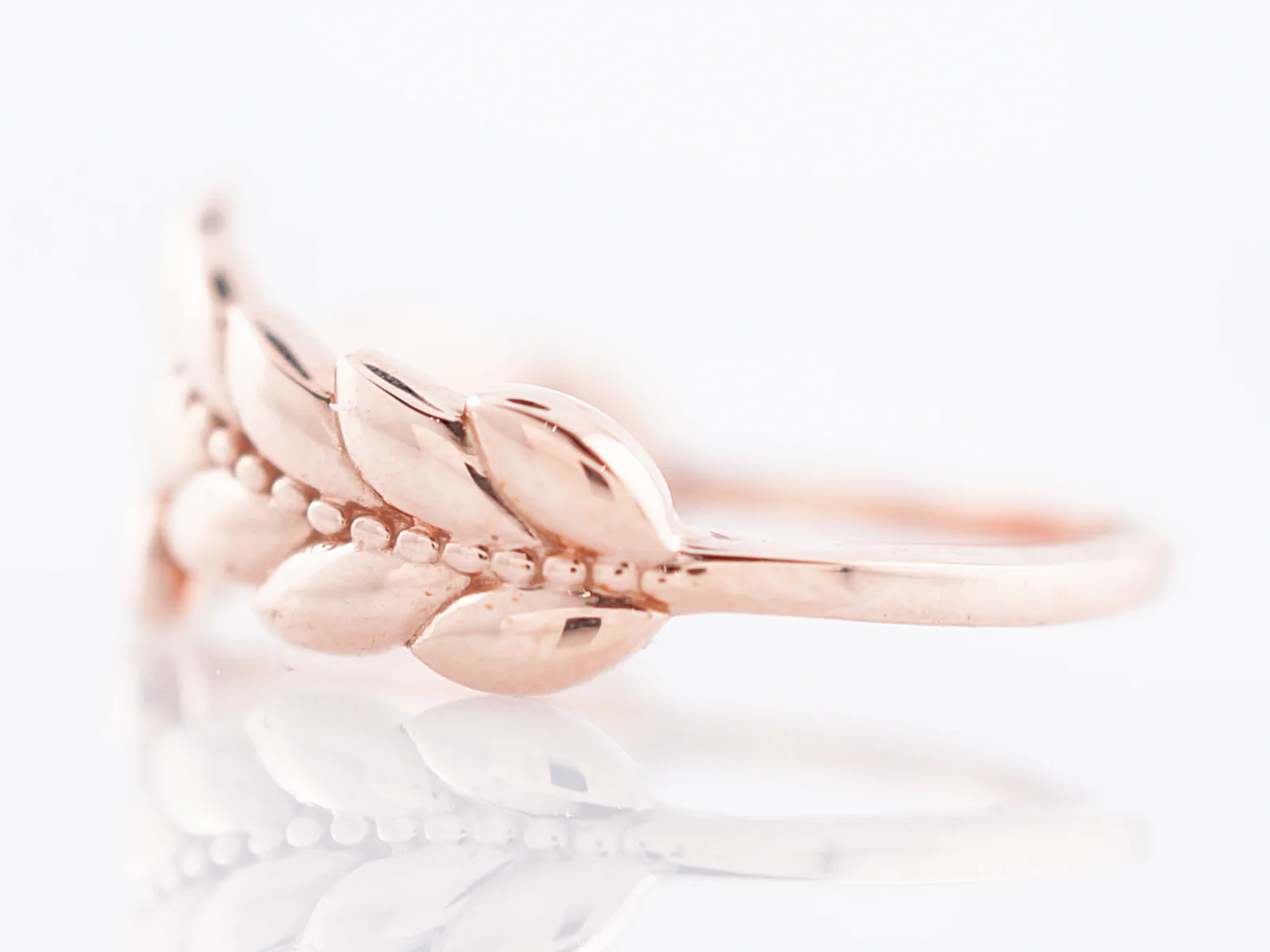 Feather Ring Modern in 14k Rose Gold - Image 3