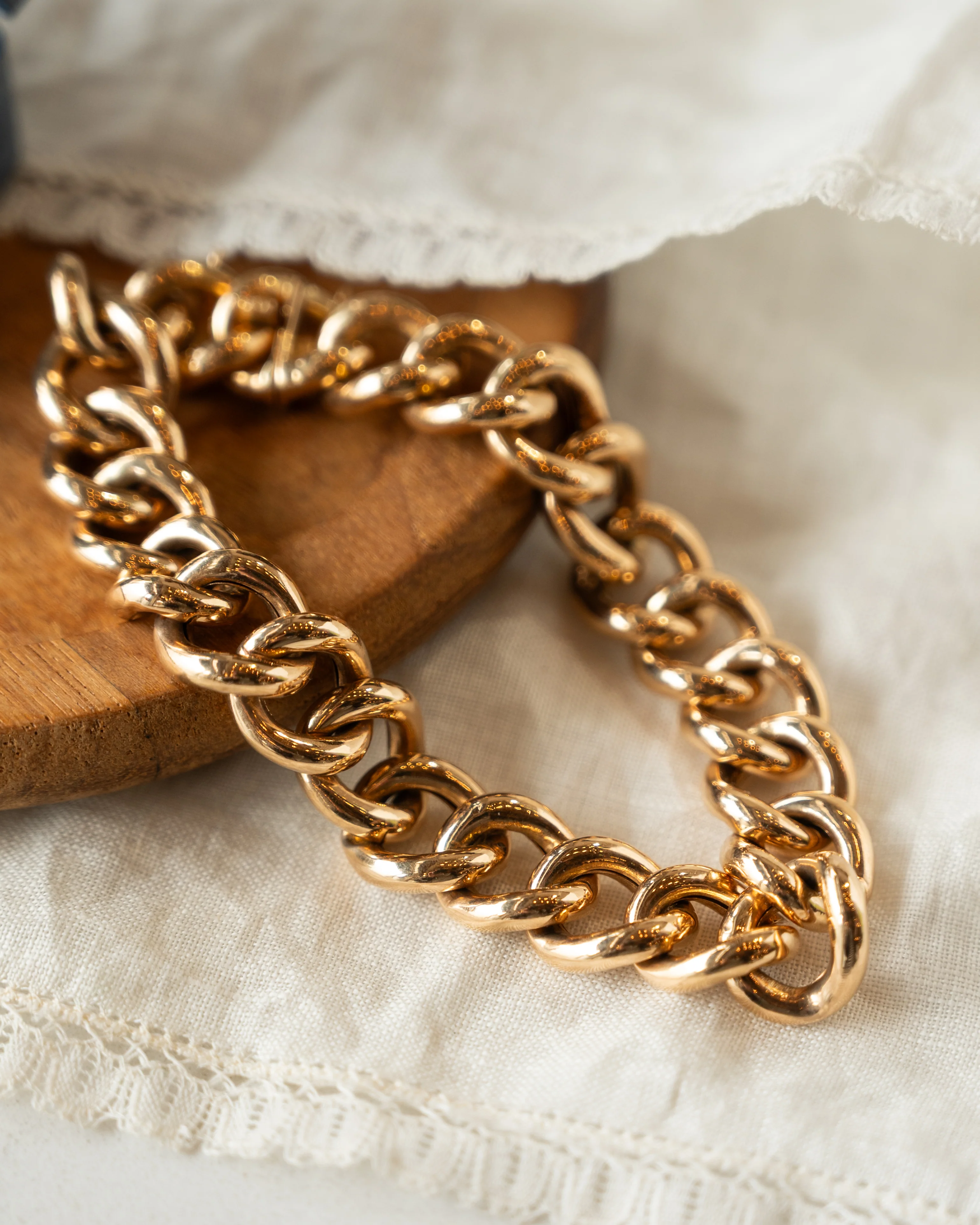 Flattened Curb Link Chain Bracelet 14k Yellow Gold - Image 5