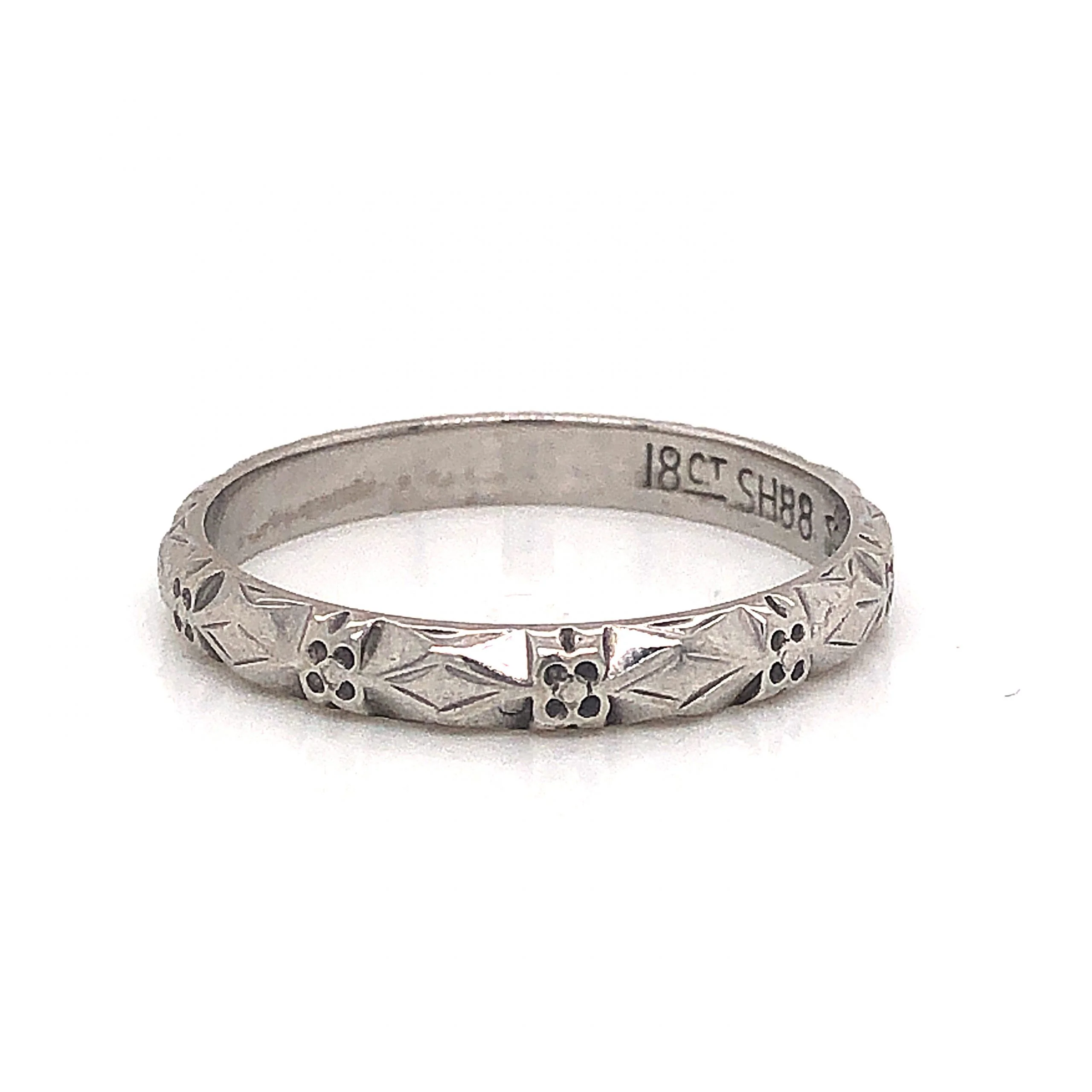 Geometric Art Deco Wedding Band in 18k White Gold - Image 2