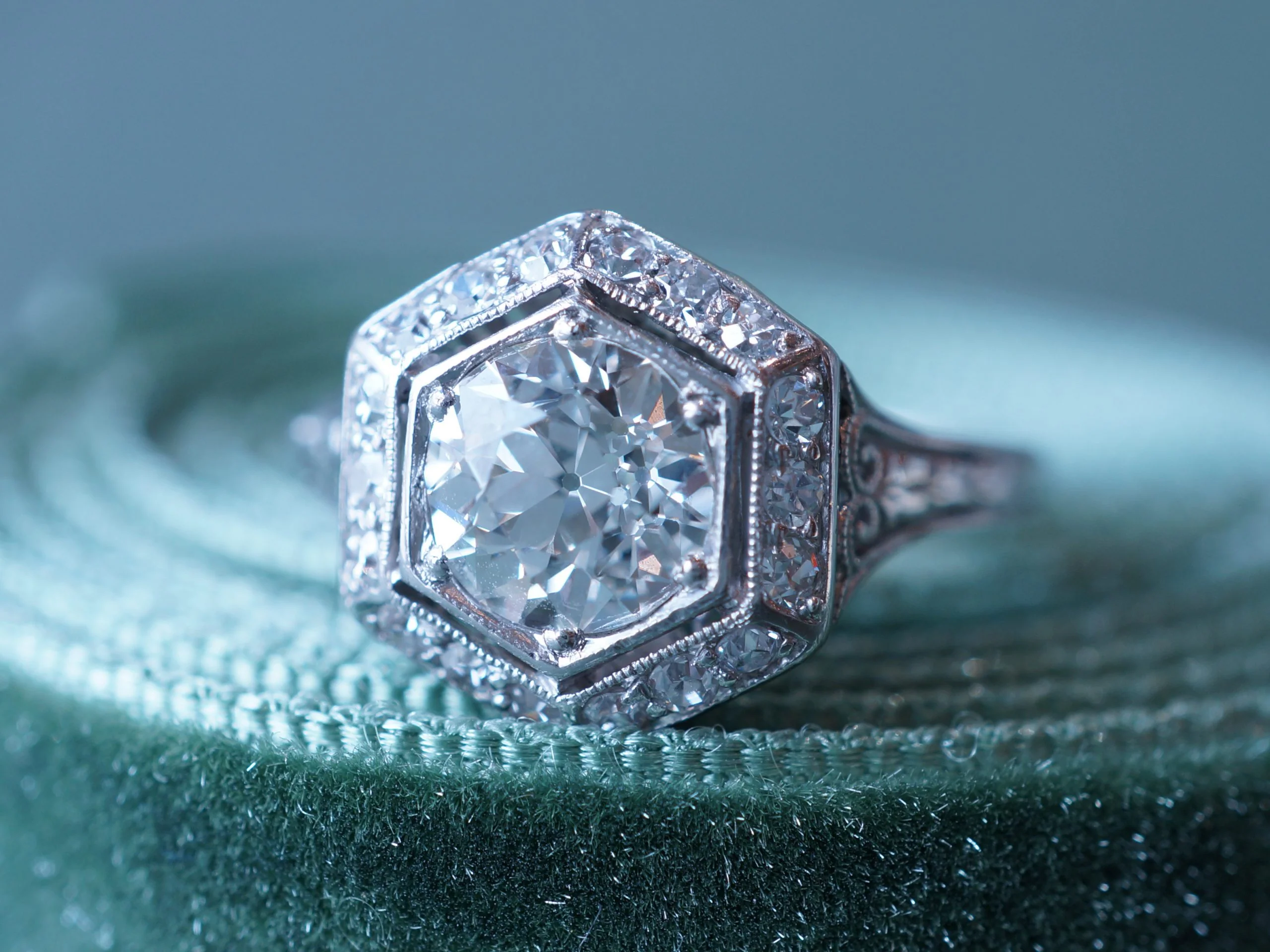 Geometric Vintage Diamond Engagement Ring Platinum - Image 6