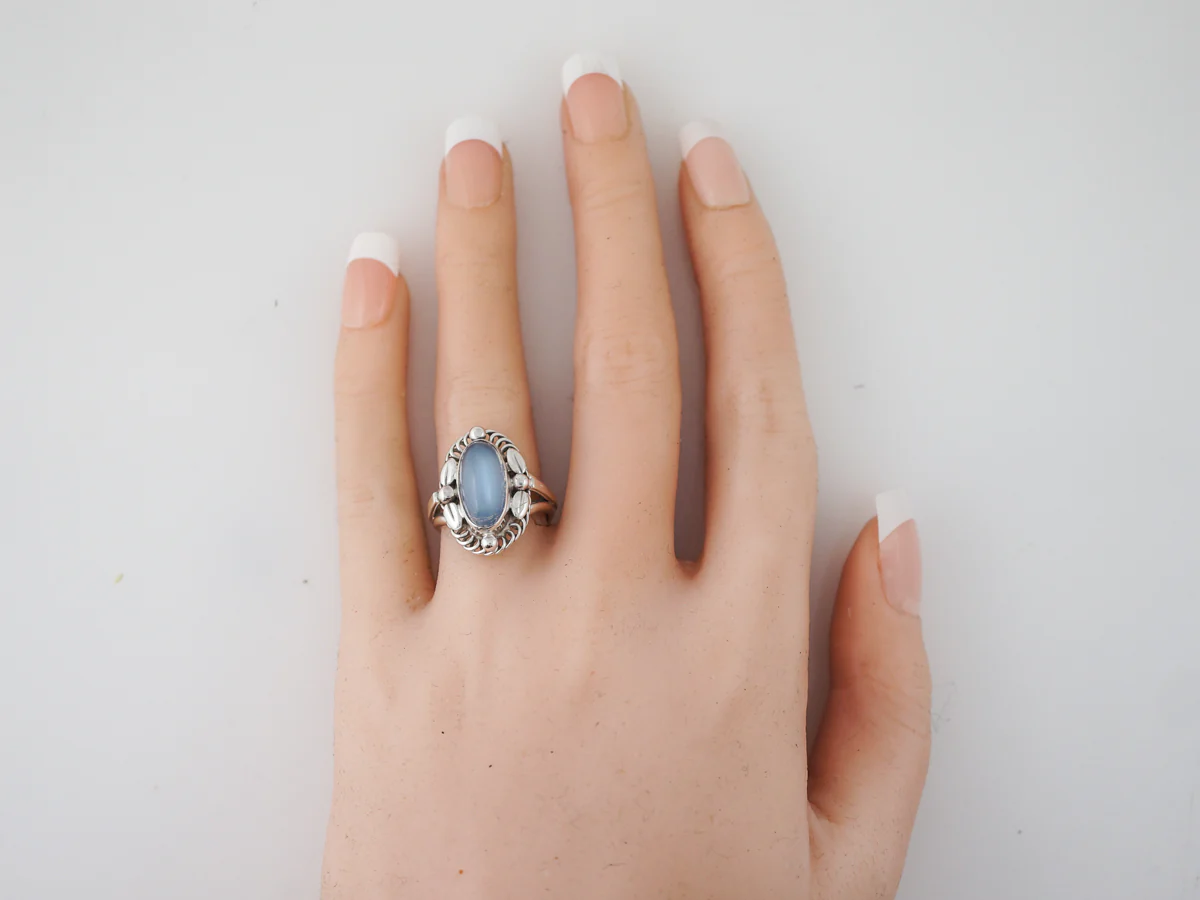 Georg Jenson Right Hand Ring Modern 5.22 Cabochon Cut Moonstone in Sterling Silver - Image 5