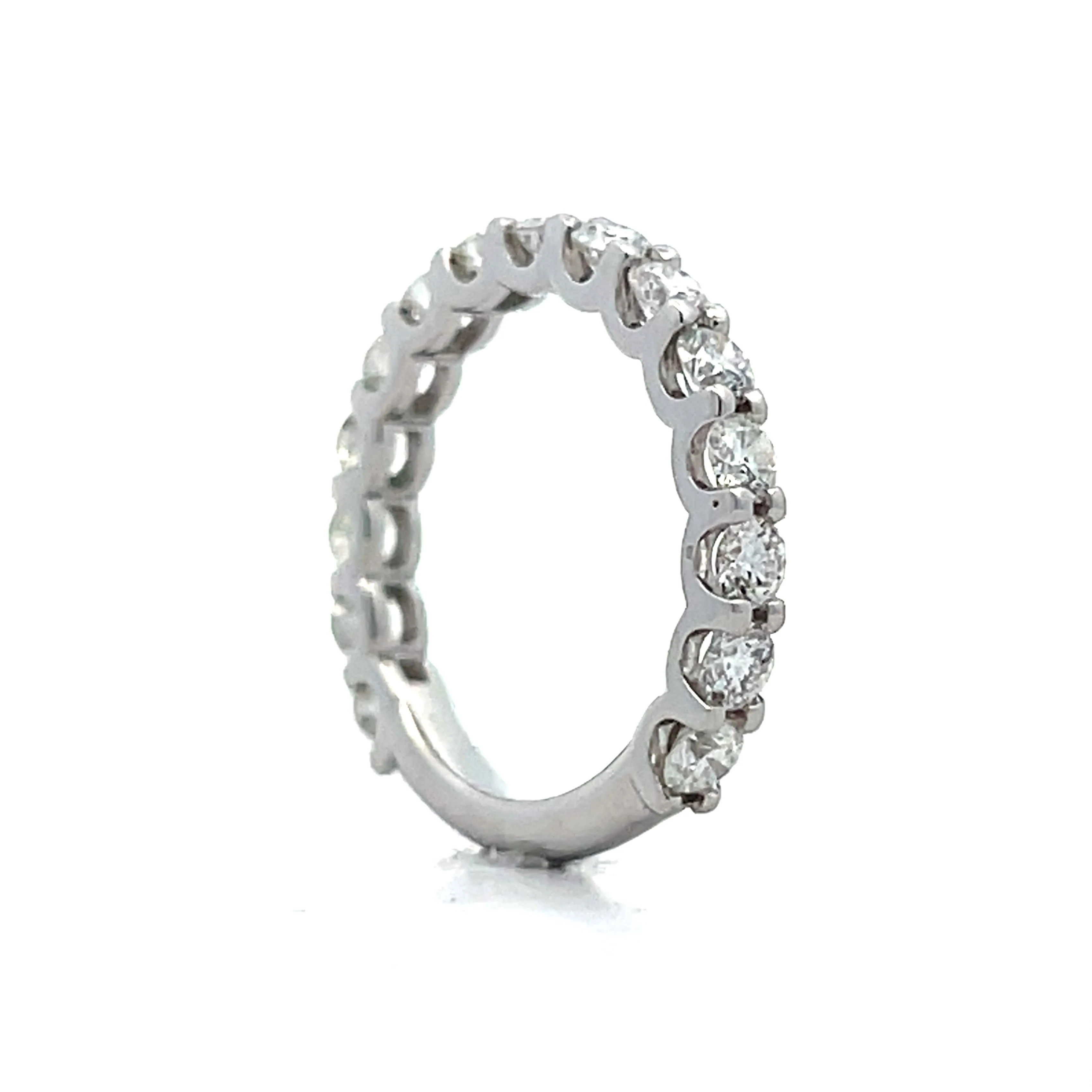 1.50 Round Brilliant Diamond Wedding Band in 18k - Image 5