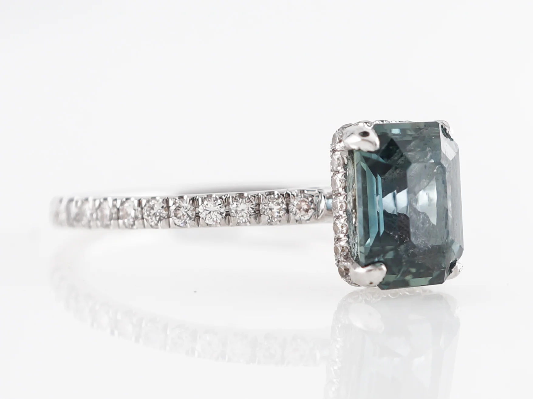 Green Sapphire & Diamond Engagement Ring in 14k White Gold - Image 4