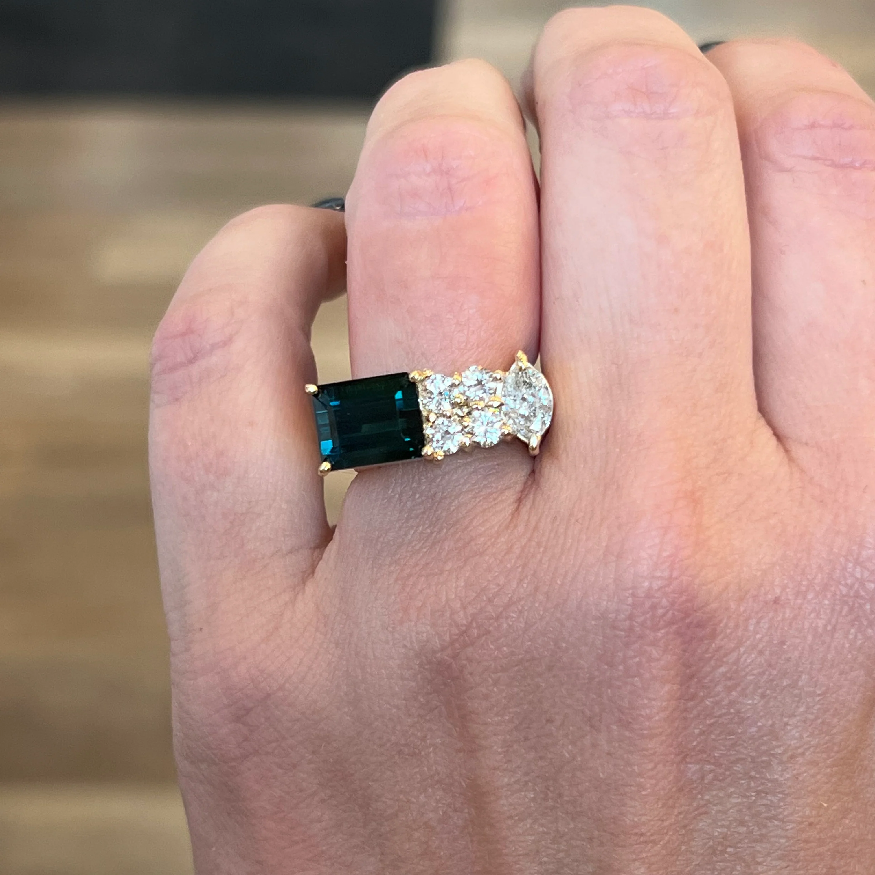 Green Tourmaline & Diamond Cluster Cocktail Ring in 18k Yellow Gold - Image 6