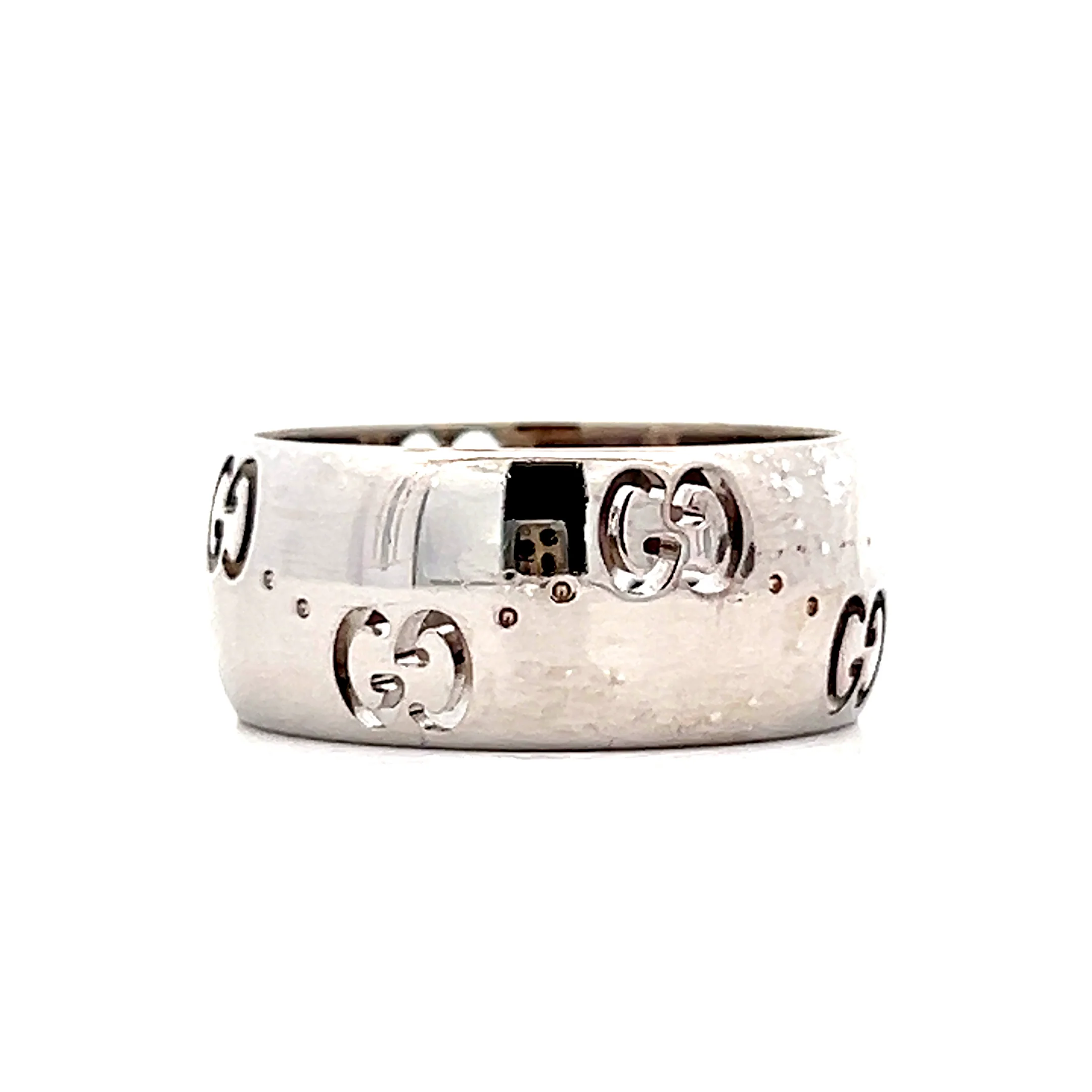 Gucci Icon 8mm Engraved Ring in 18k White Gold - Image 2