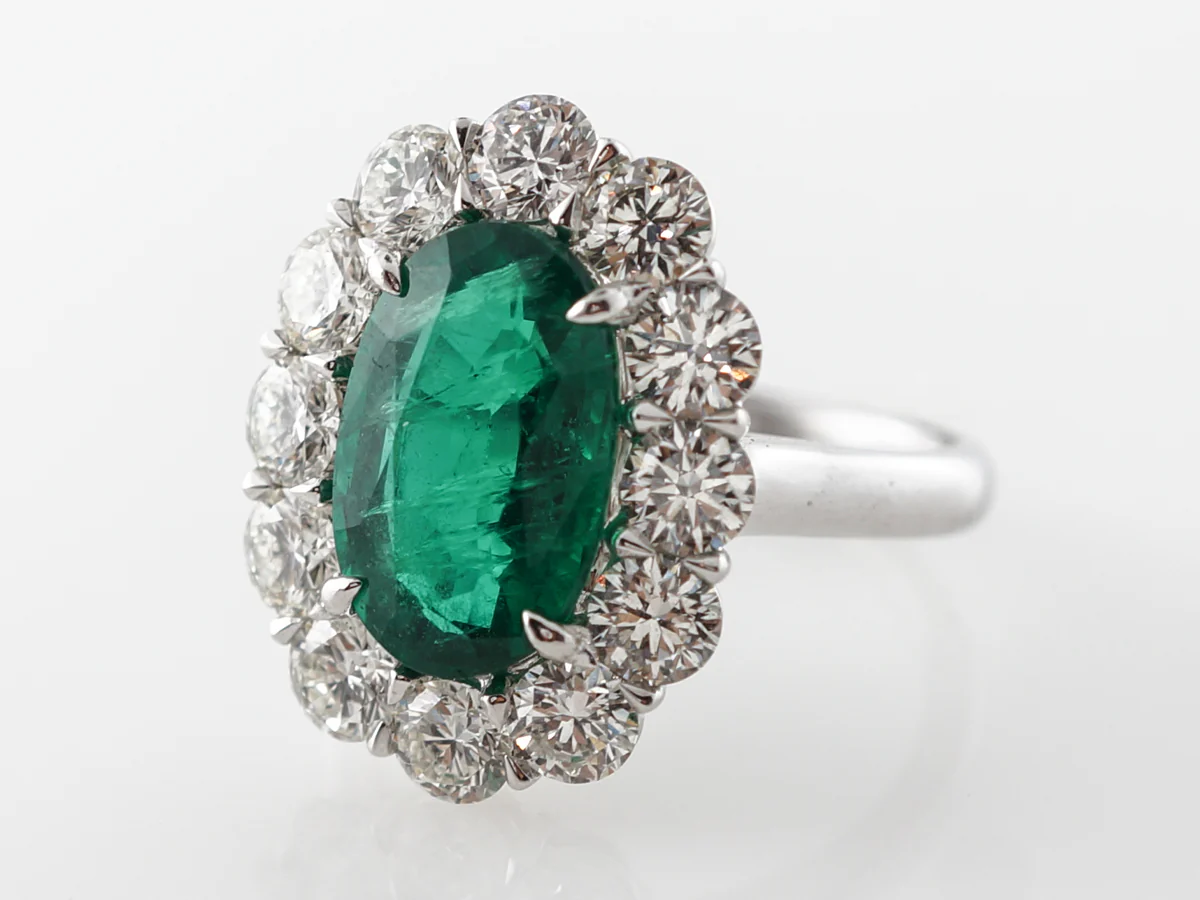 Halo Style Emerald & Diamond Cocktail Ring Platinum - Image 2
