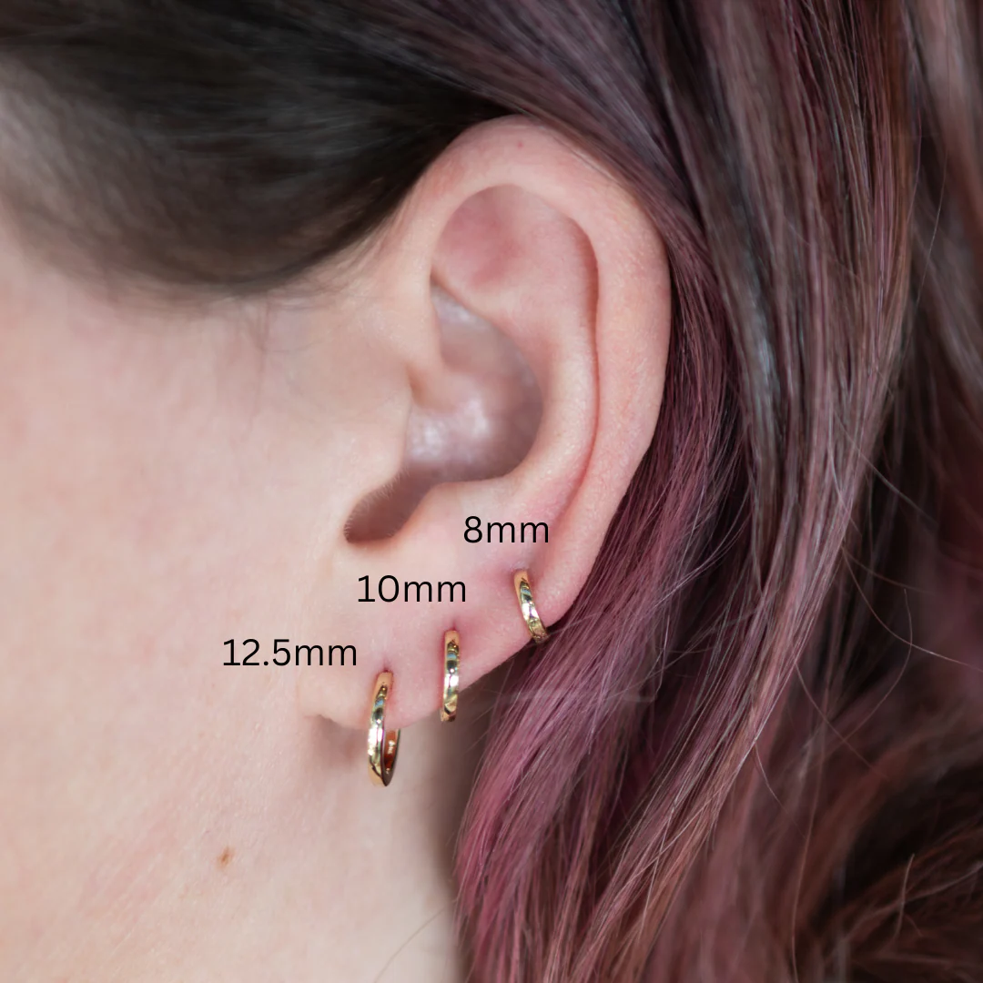 High Polish Hoop Earrings in 14k Yellow Gold - Image 4