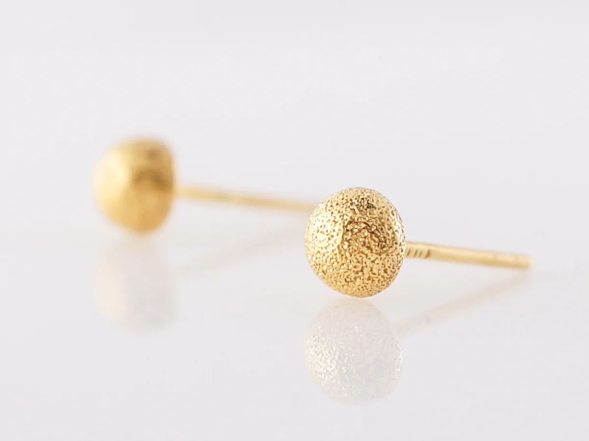 Earrings Modern in 24k Yellow Gold - Image 2