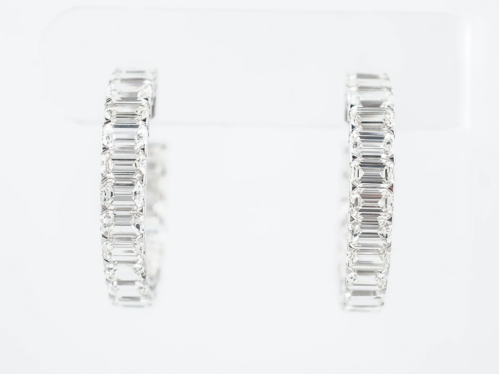 ***RTV***Hoop Earrings Modern 17.97 Emerald Cut Diamonds in 18K White Gold - Image 2