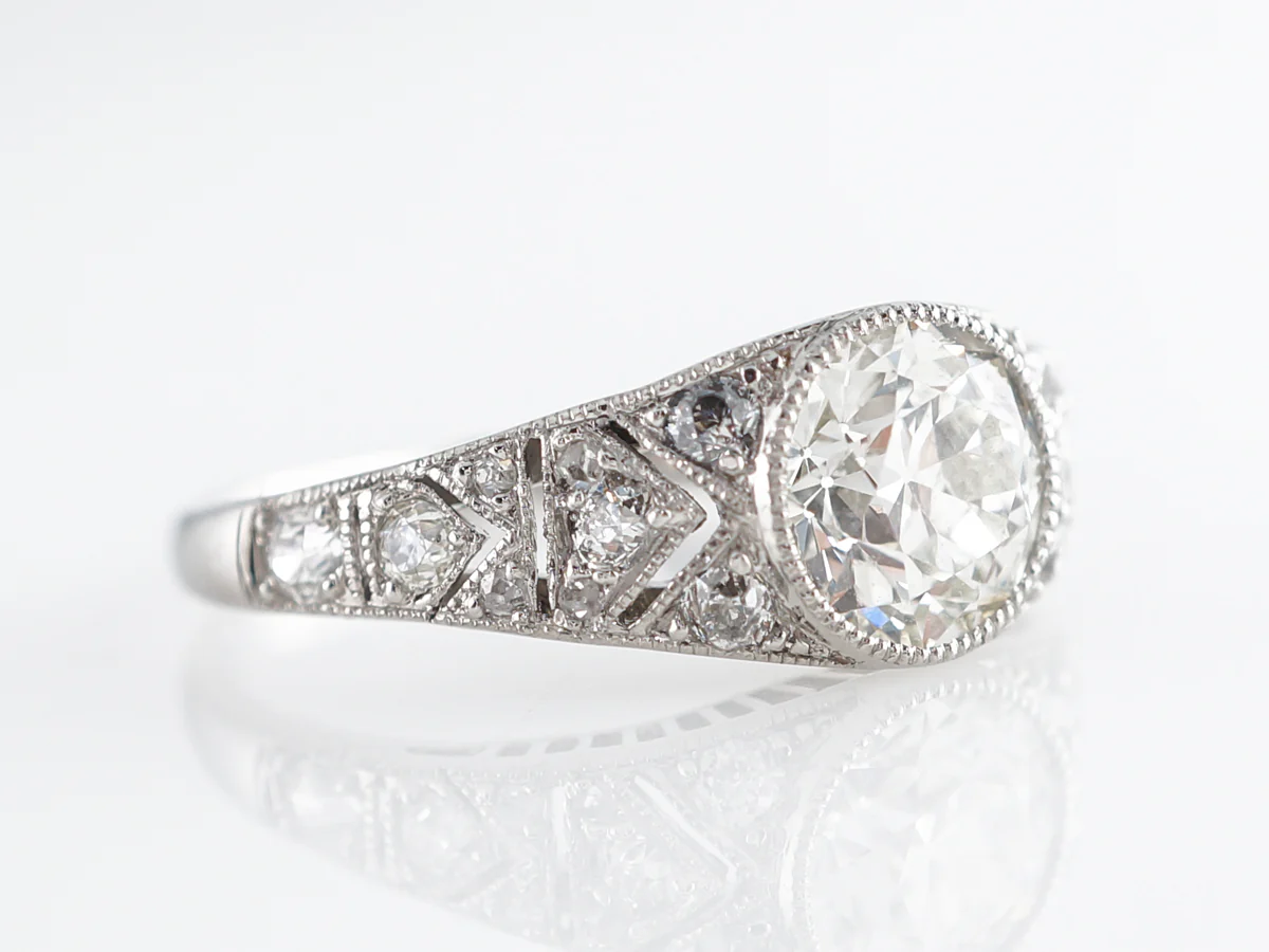 Incredible Art Deco Diamond Engagement Ring in Platinum - Image 3