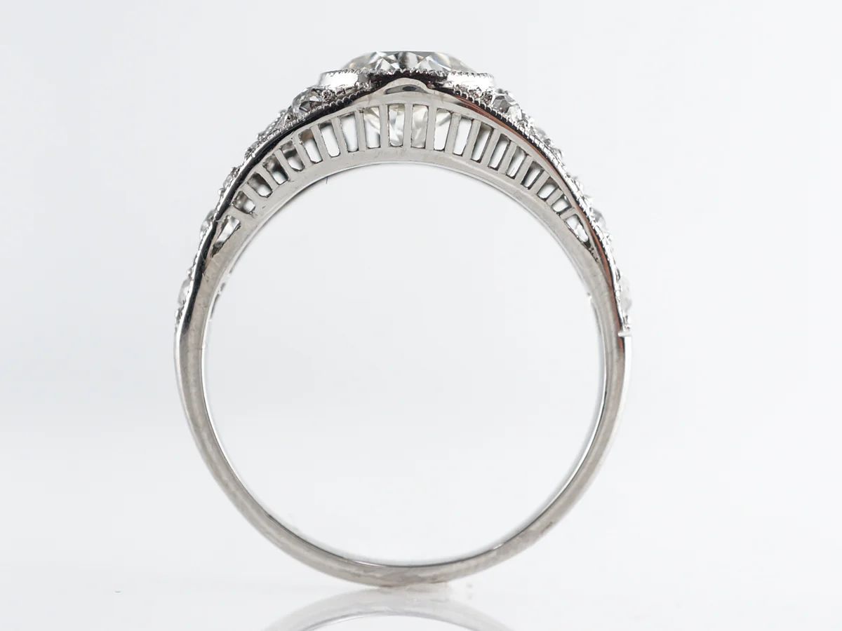 Incredible Art Deco Diamond Engagement Ring in Platinum - Image 4