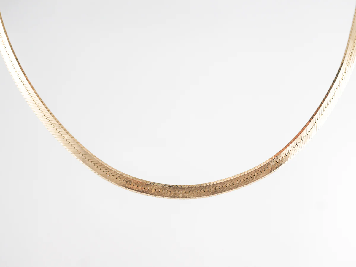Italian Herring Bone Necklace 20 Inches in 14k Yellow Gold - Image 2