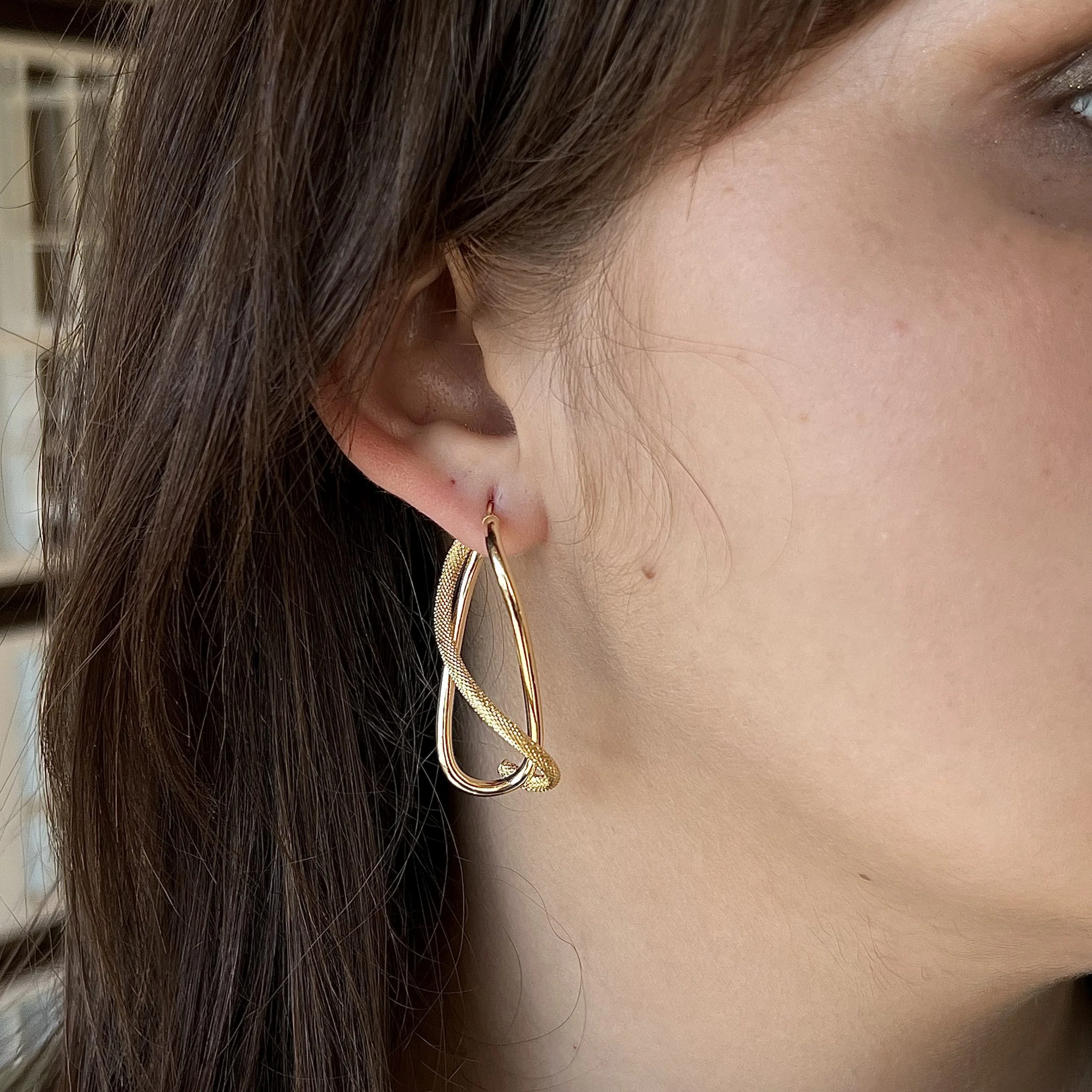 Italian Yellow Gold Drop Earrings in 14k - Image 4