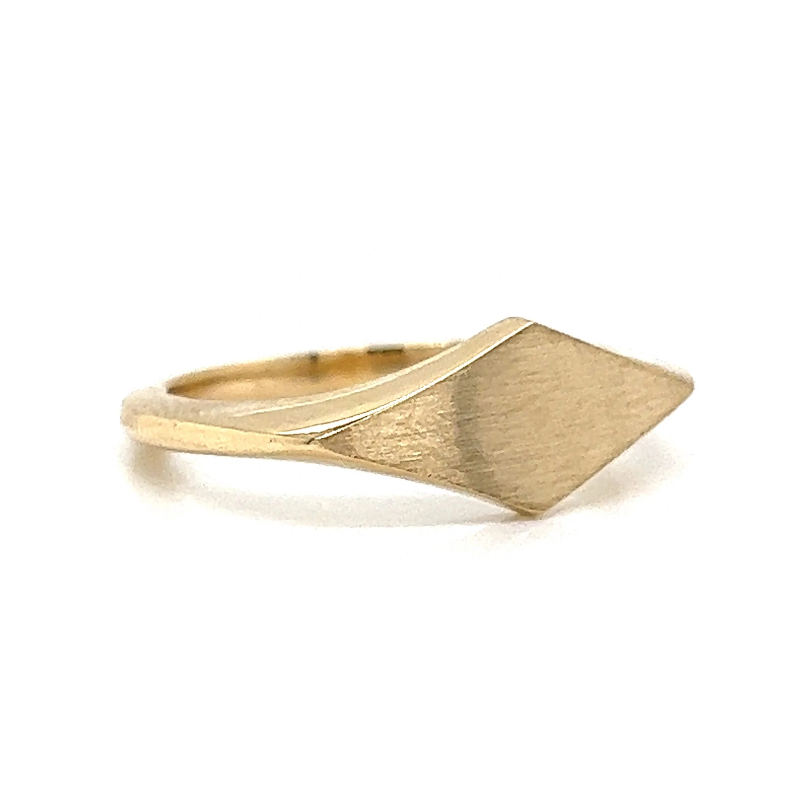 Kite Shaped Signet Ring in 14k Yellow Gold - Image 3