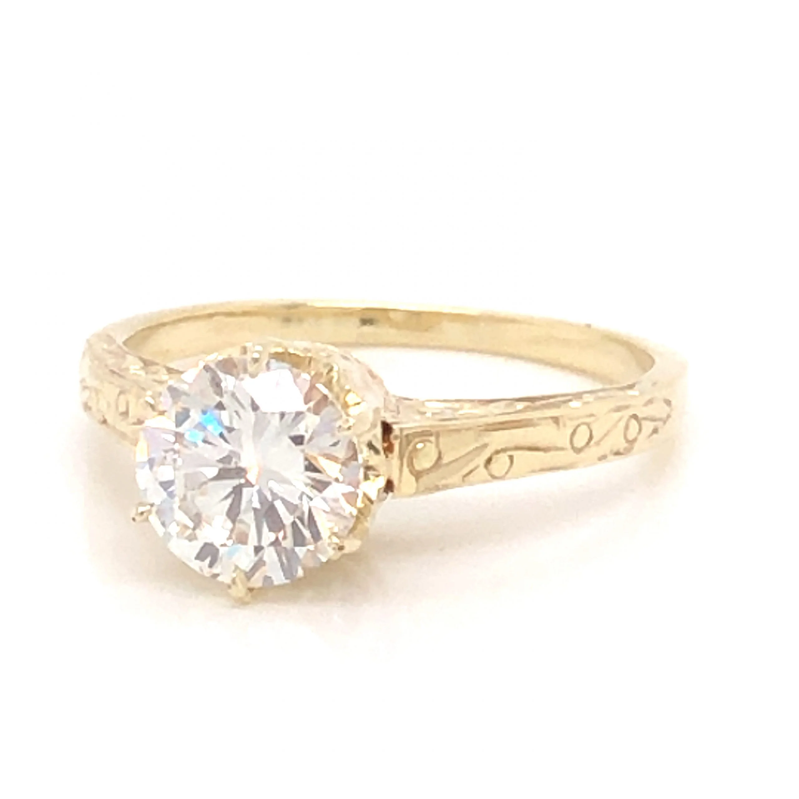 Late Art Deco 1.23 Diamond Engagement Ring in 14k Yellow Gold - Image 2