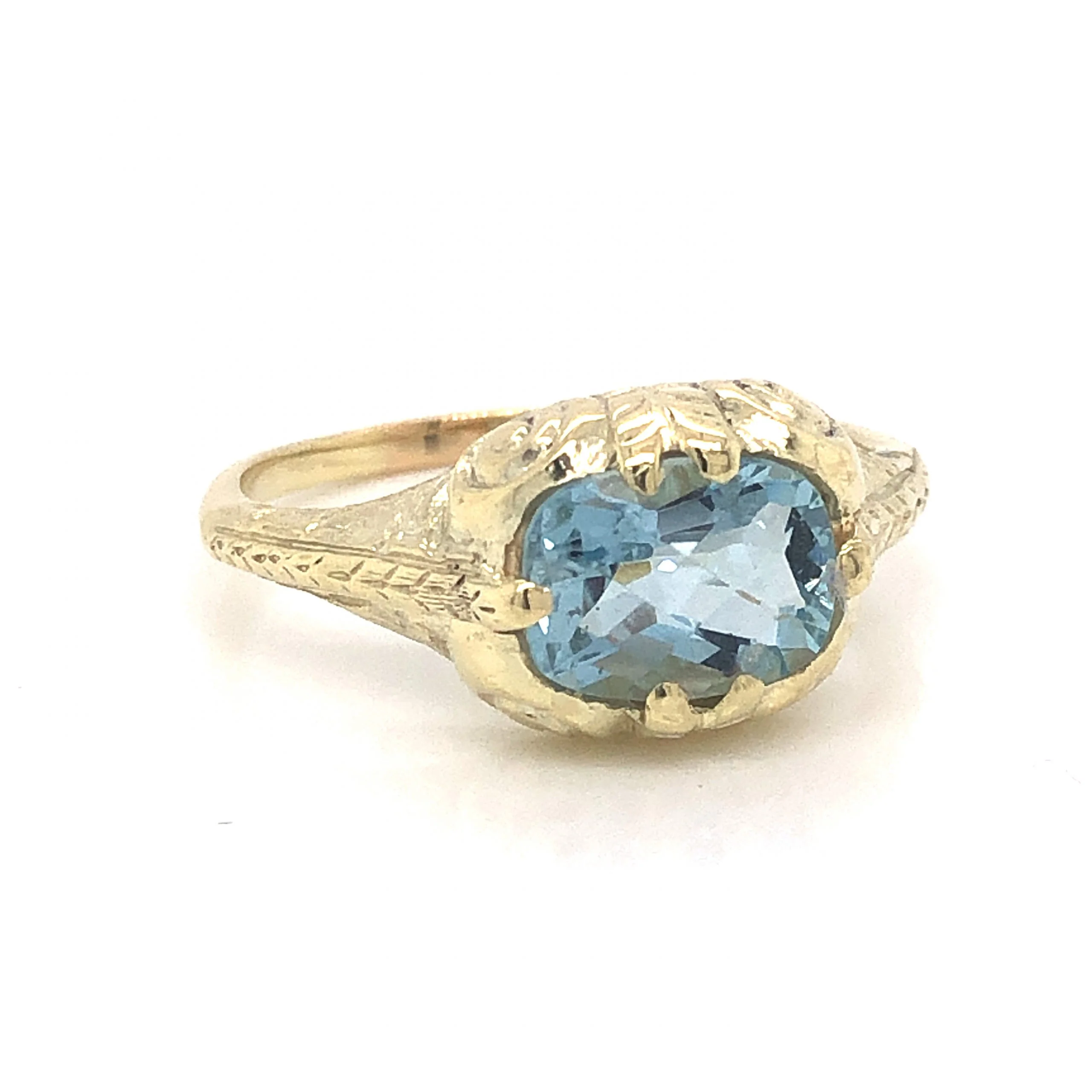 Late Art Deco Aquamarine Ring in 14k Yellow Gold - Image 3