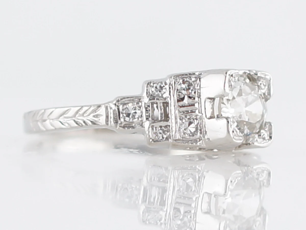 Late Art Deco Geometric Diamond Engagement Ring in Platinum - Image 3
