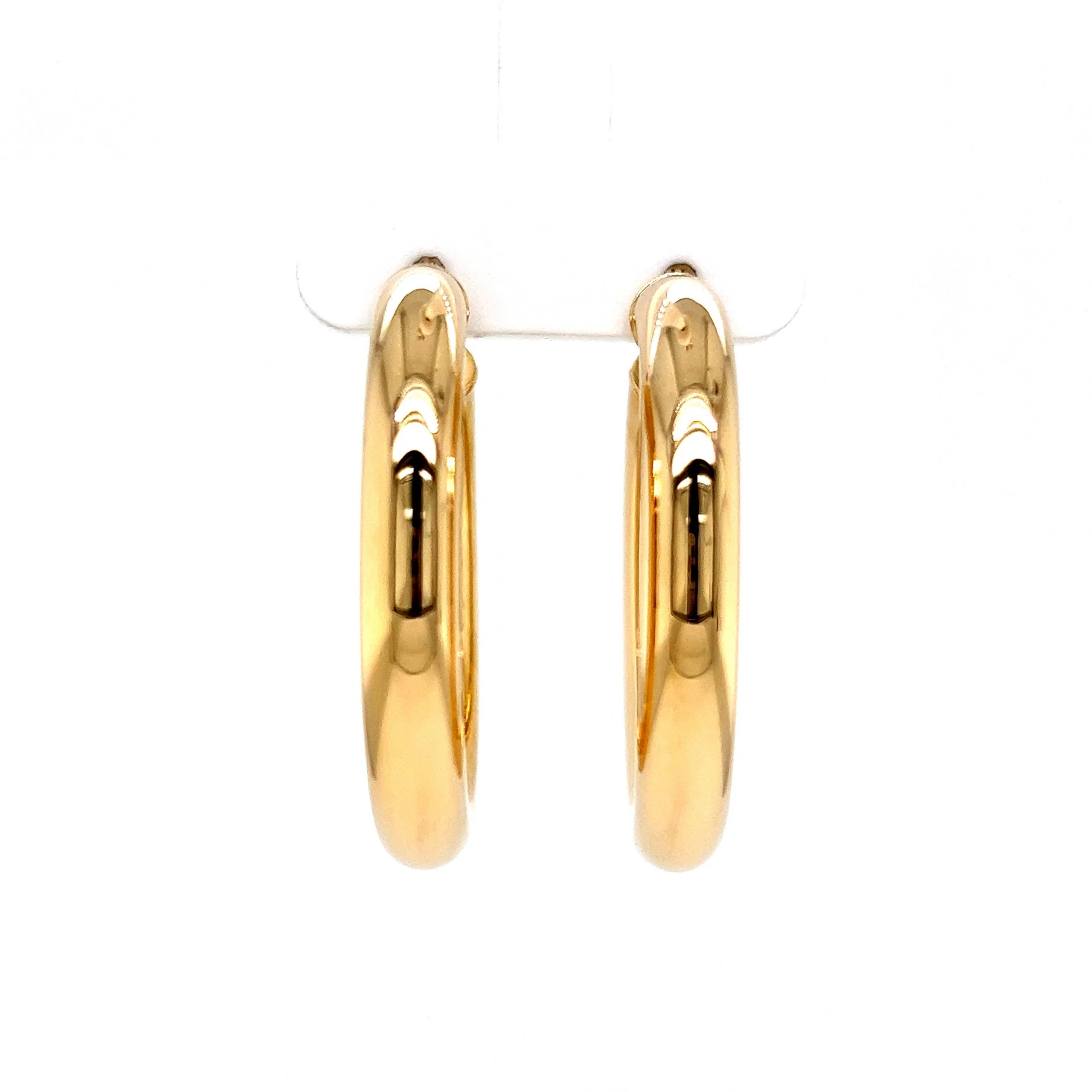 Lightweight Classic Hoop Earrings in 14k Yellow Gold