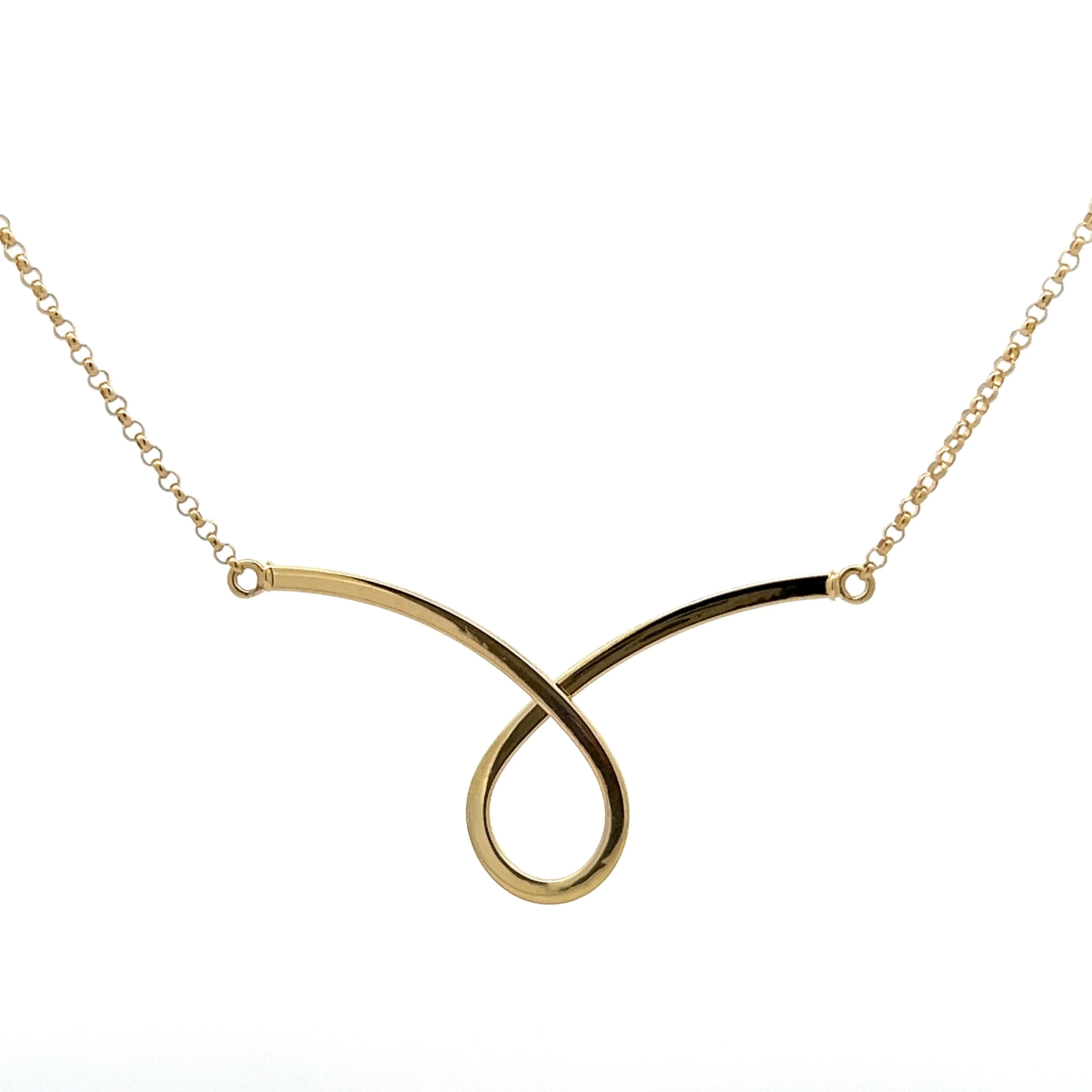 Loop Pendant Necklace in 14k Yellow Gold