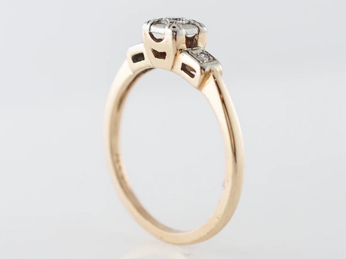 Lovely Three Stone Retro Diamond Engagement Ring in 14k - Image 5