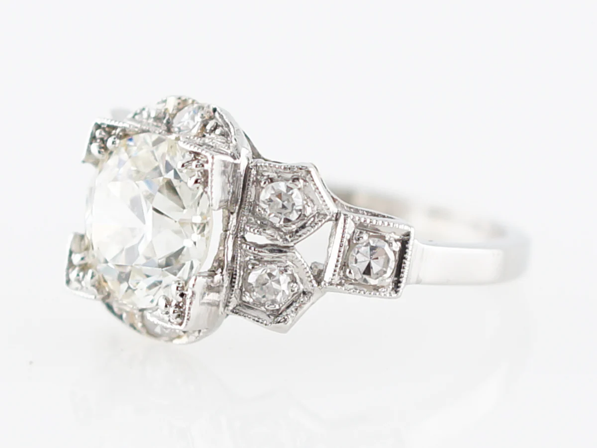 Low Profile Art Deco Diamond Engagement Ring in Platinum - Image 2