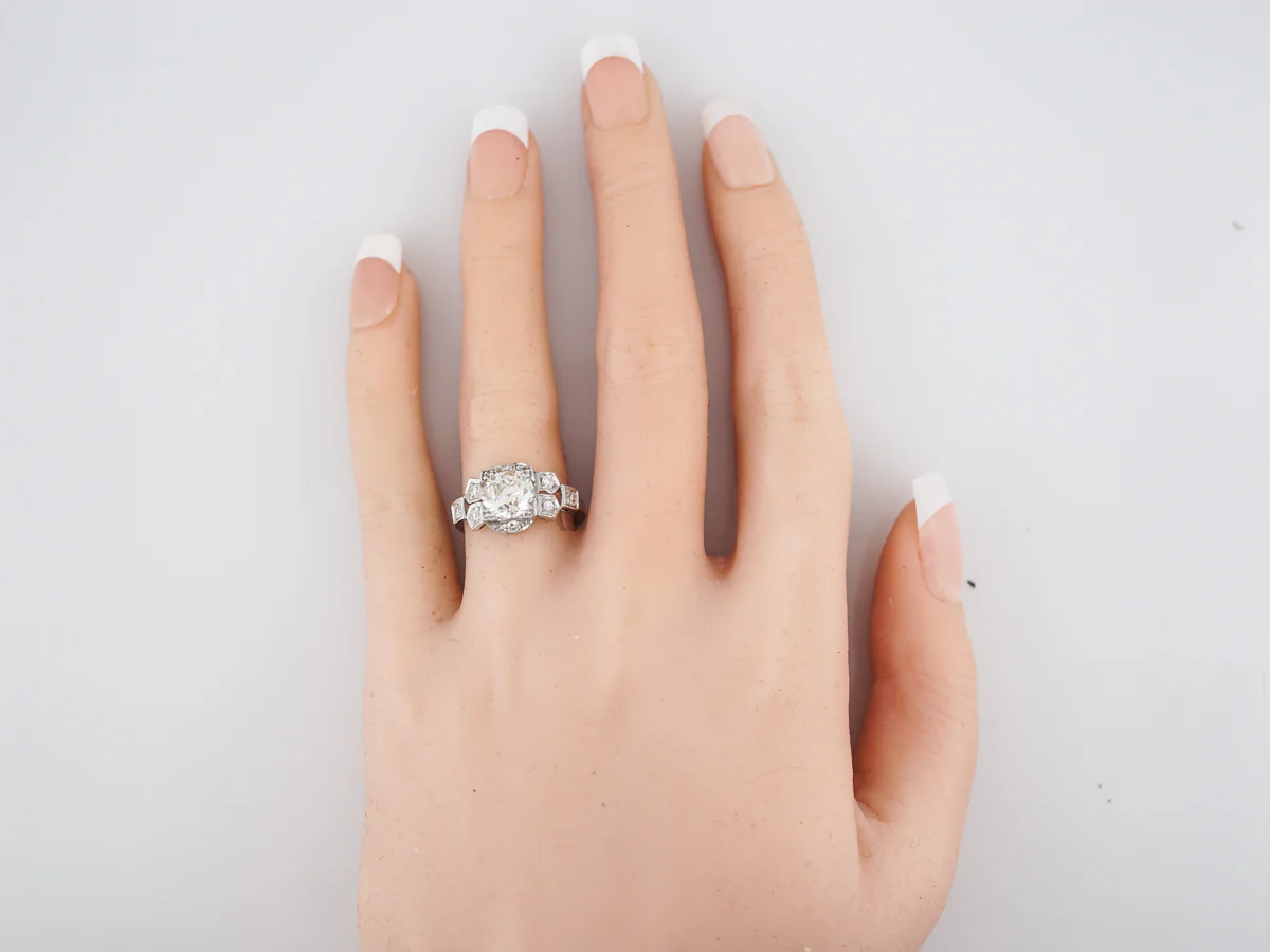 Low Profile Art Deco Diamond Engagement Ring in Platinum - Image 6
