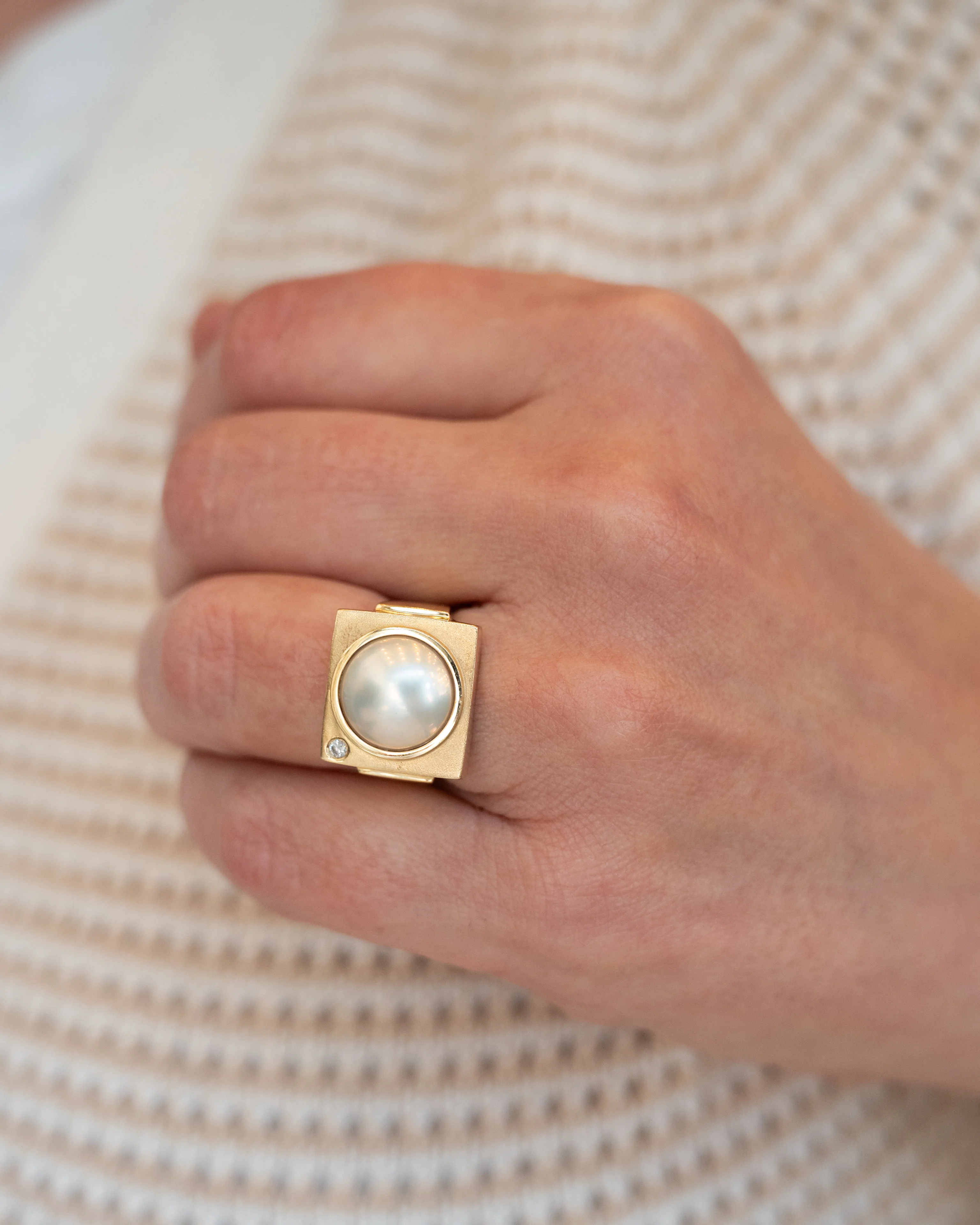 Mabe Pearl & Diamond Cocktail Ring in 14k Yellow Gold - Image 7