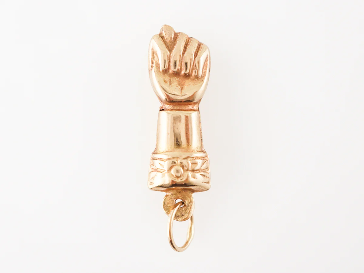 Mano Figa Pendant Charm in 18k Yellow Gold