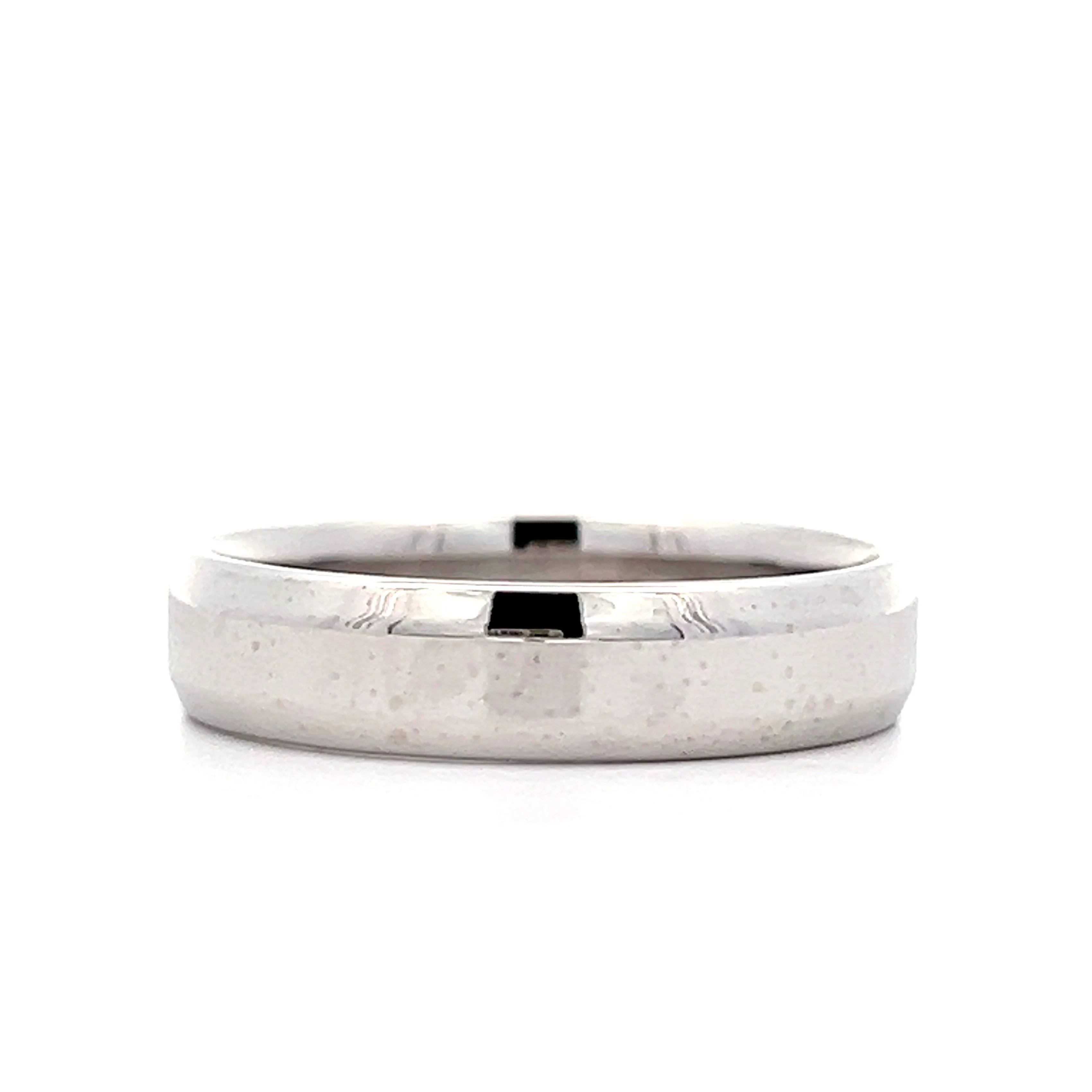 Mens 5mm Beveled Edge Wedding Band in 14k - Image 3