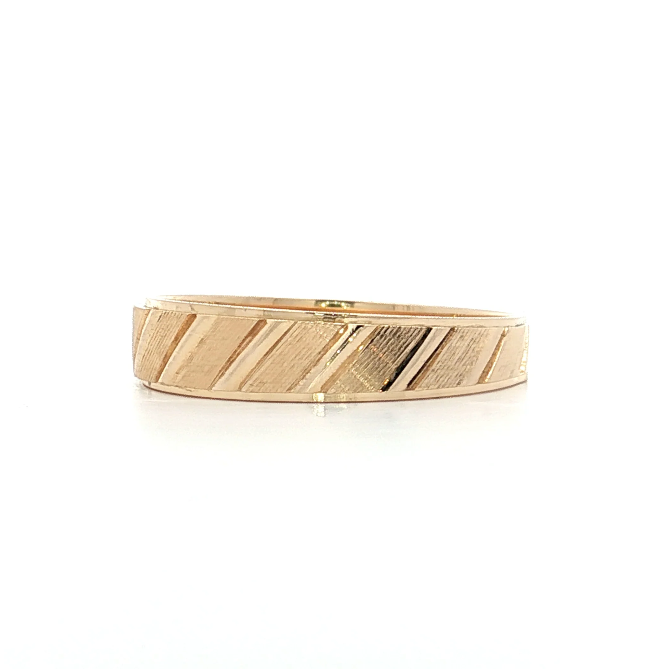 Mens 5mm Textured Wedding Band 14k Yellow Gold - Image 2