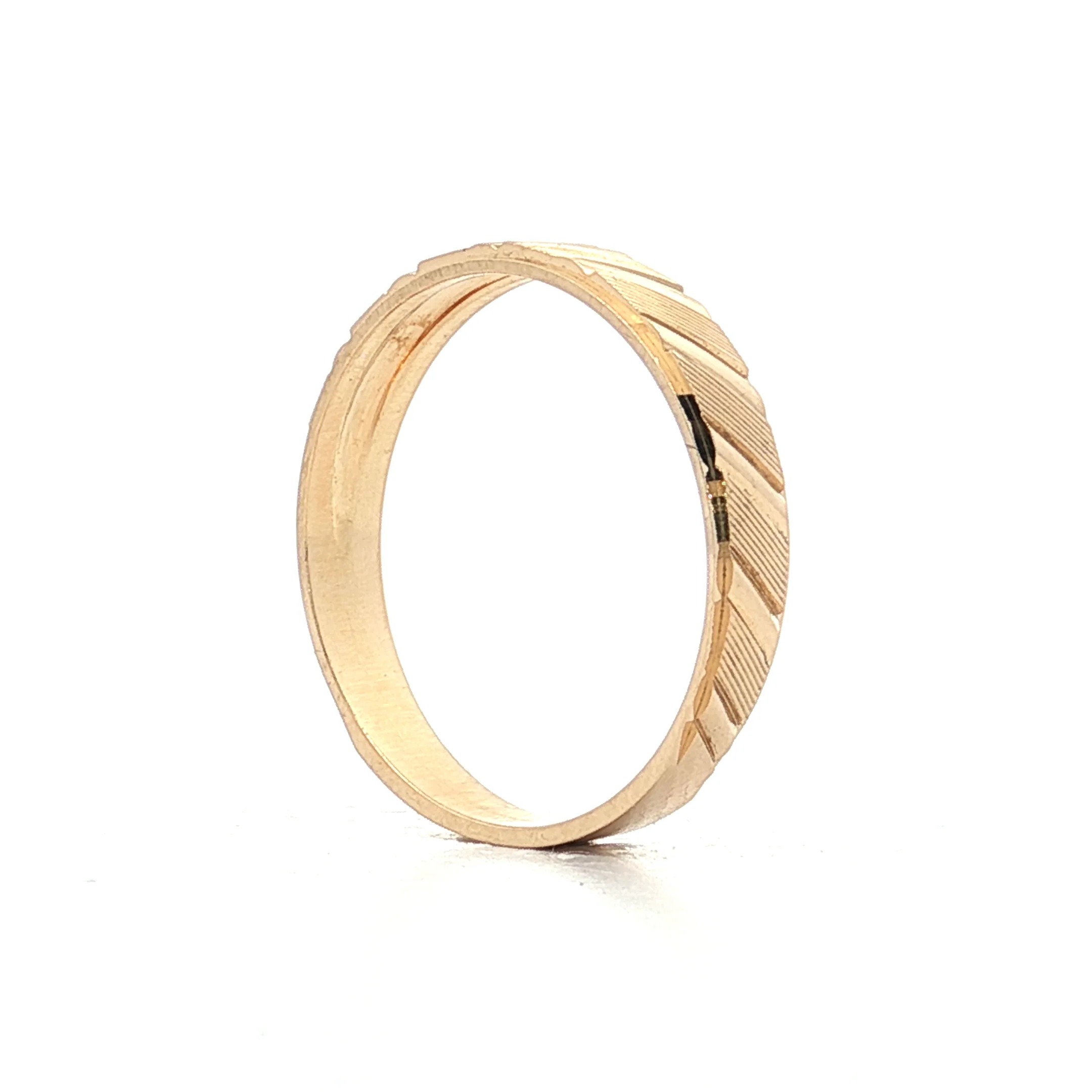 Mens 5mm Textured Wedding Band 14k Yellow Gold - Image 5