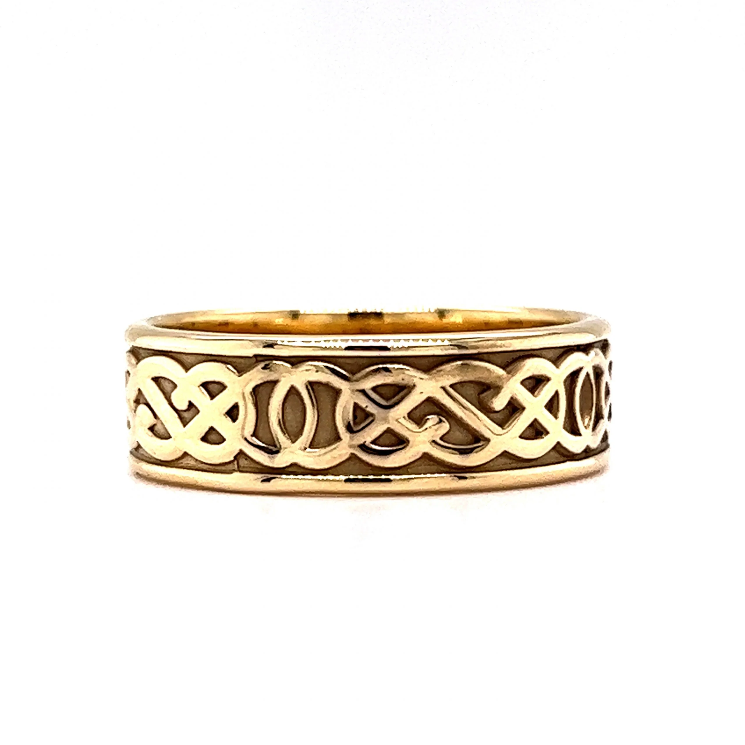 Men's Celtic Engraved Wedding Band in 14k Yellow Gold - Image 2