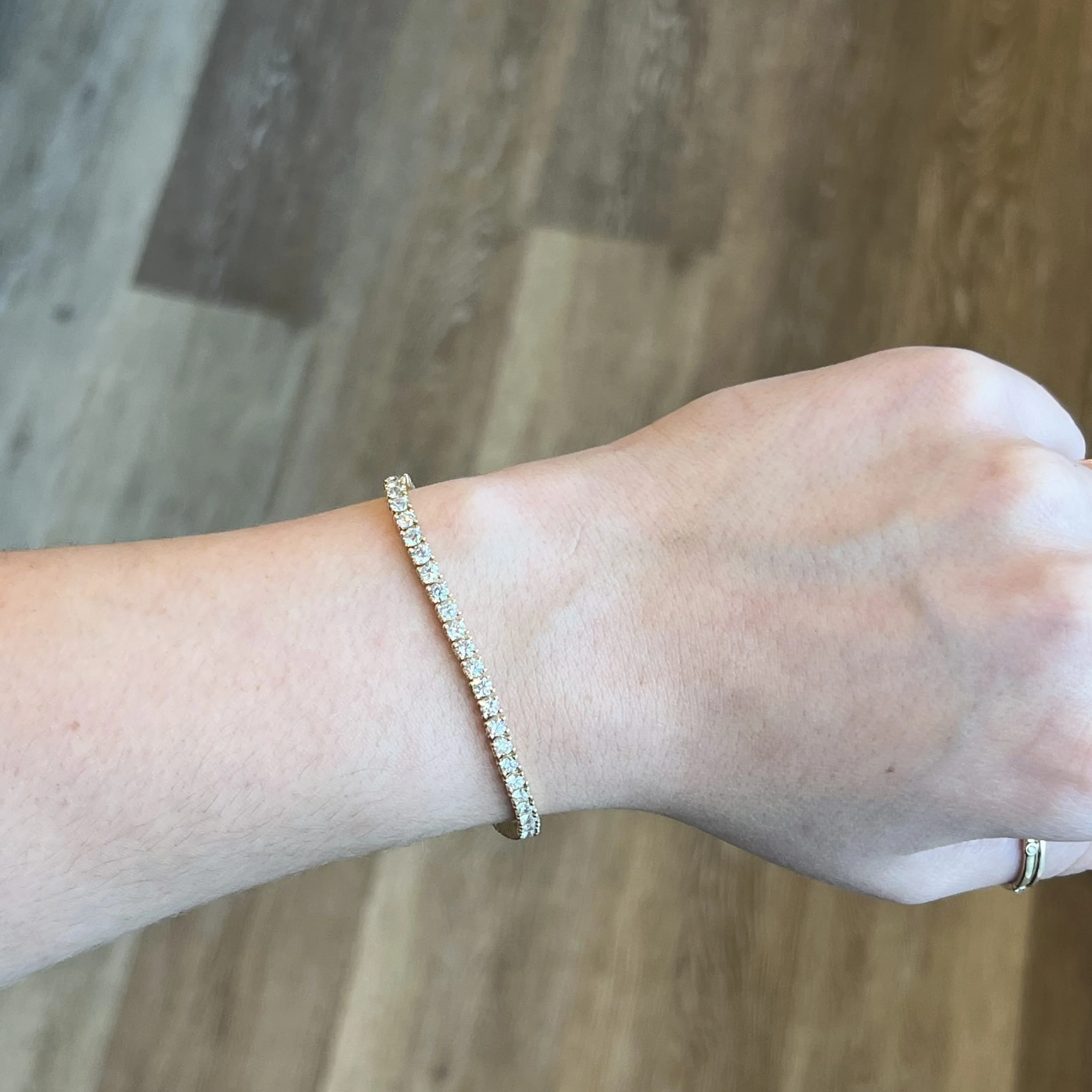 Classic Diamond Tennis Bracelet in 14k Yellow Gold - Image 4