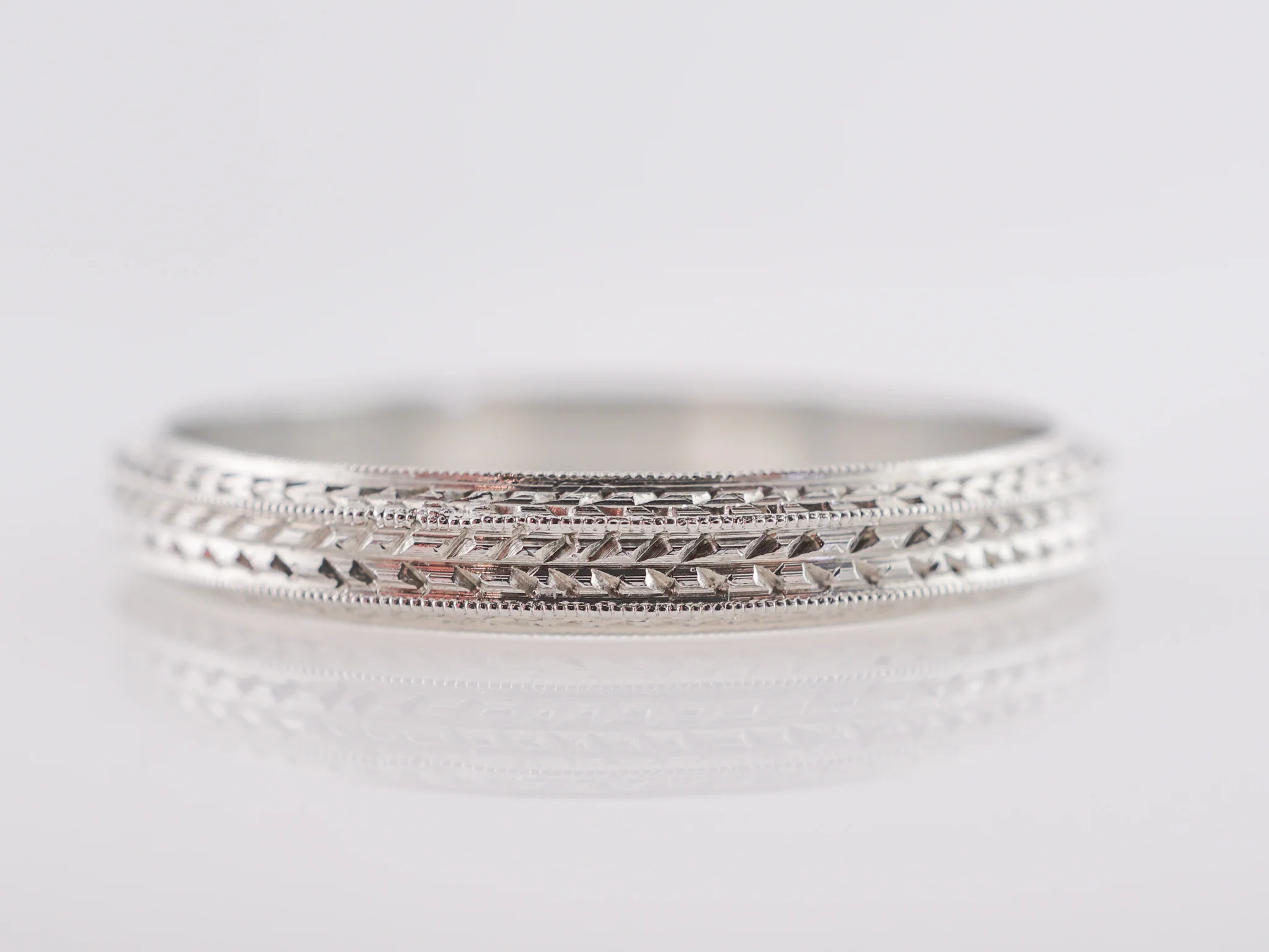 Men's Engraved Art Deco Wedding Band in 18K