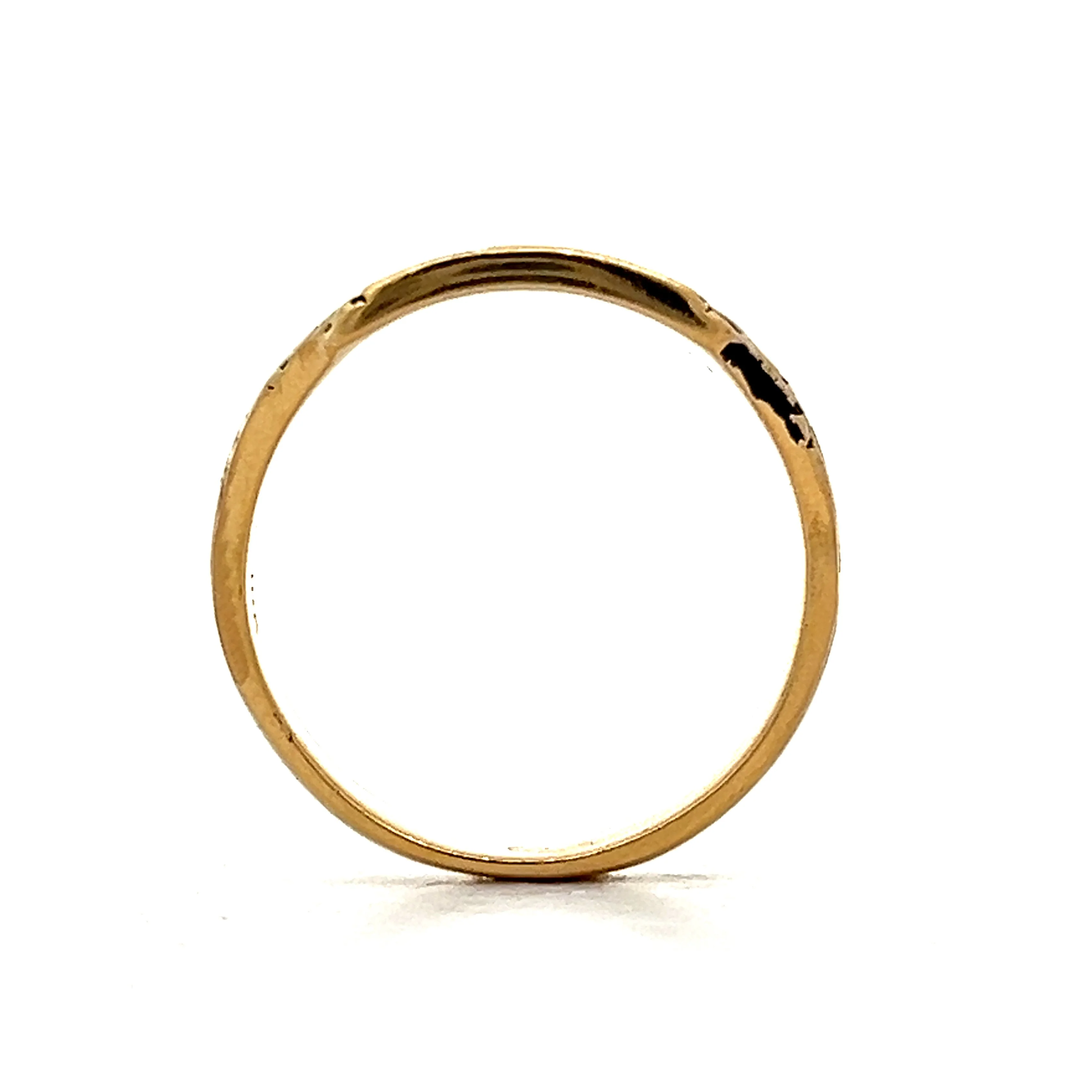 Mens Memento Mori Skull Ring in 18k Yellow Gold - Image 4