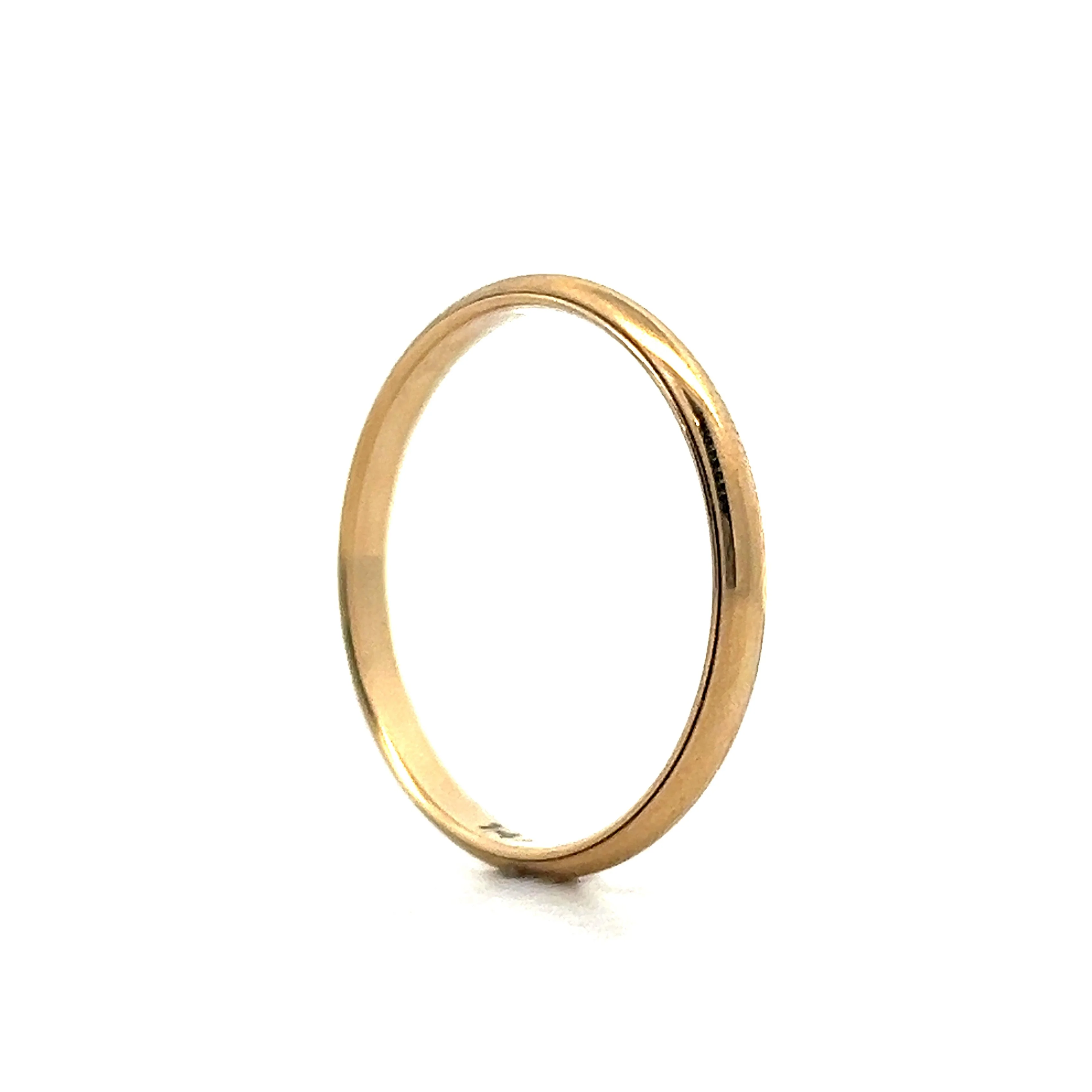 Men's Simple Classic Mid-Century Wedding Band in Yellow Gold - Image 5