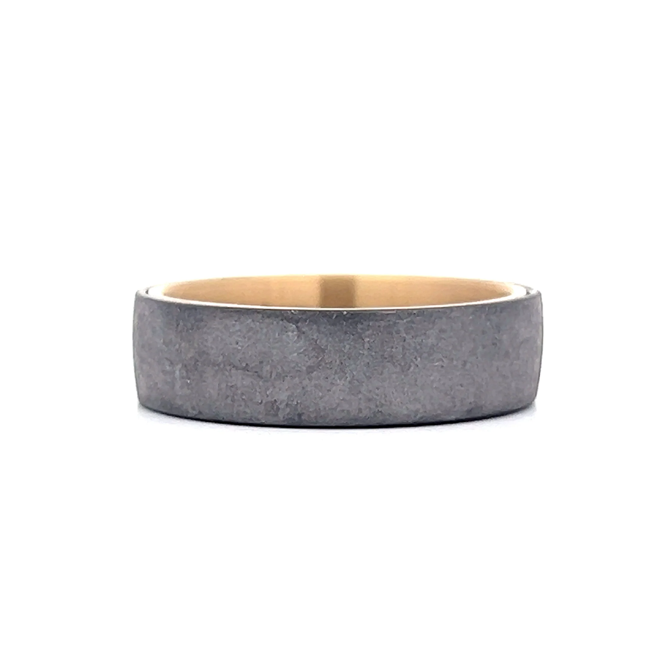Mens Tantalum Brush Finish Wedding Band in 14k - Image 2