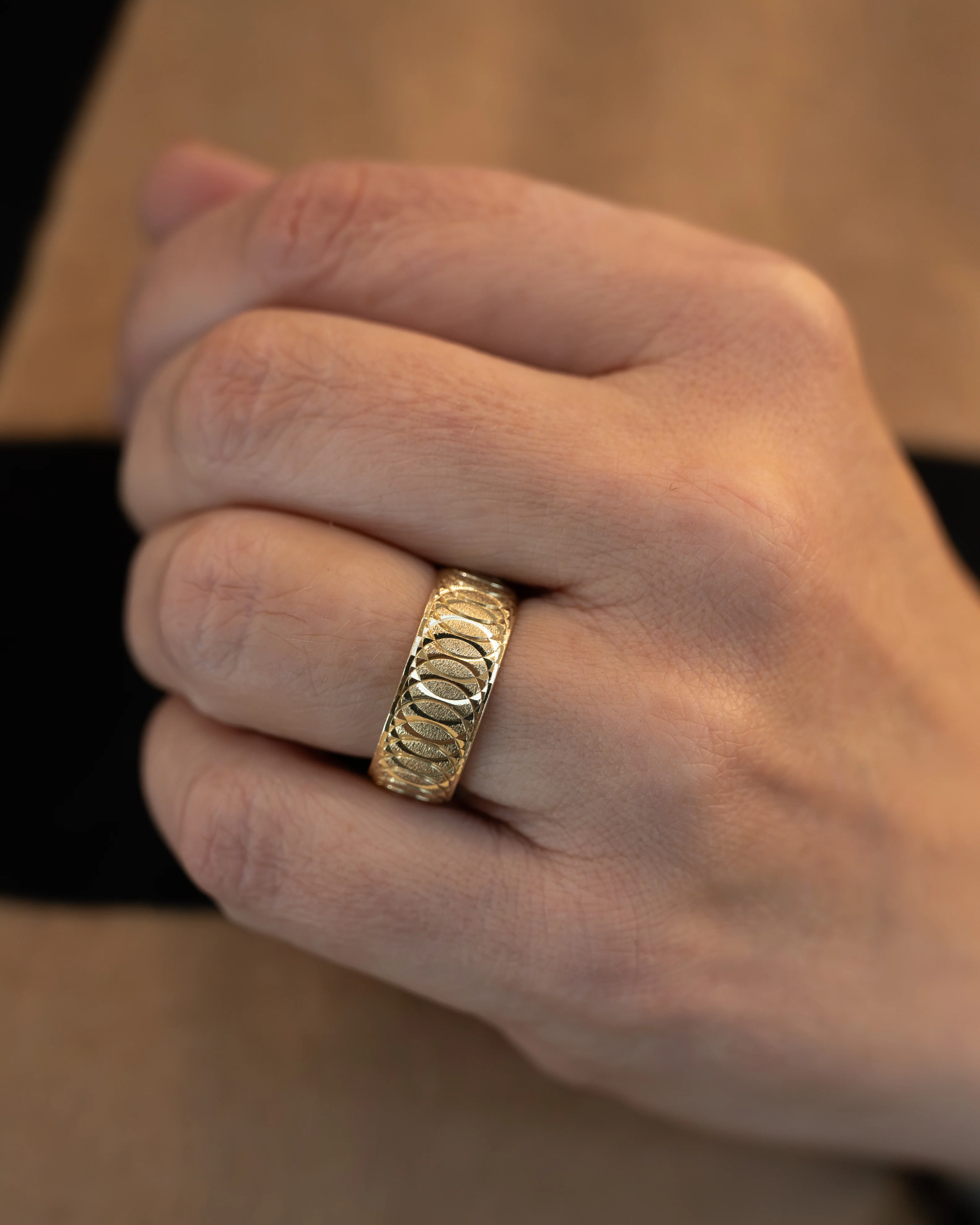 Mens Vintage Geometric Engraved Wedding Band 14k - Image 7