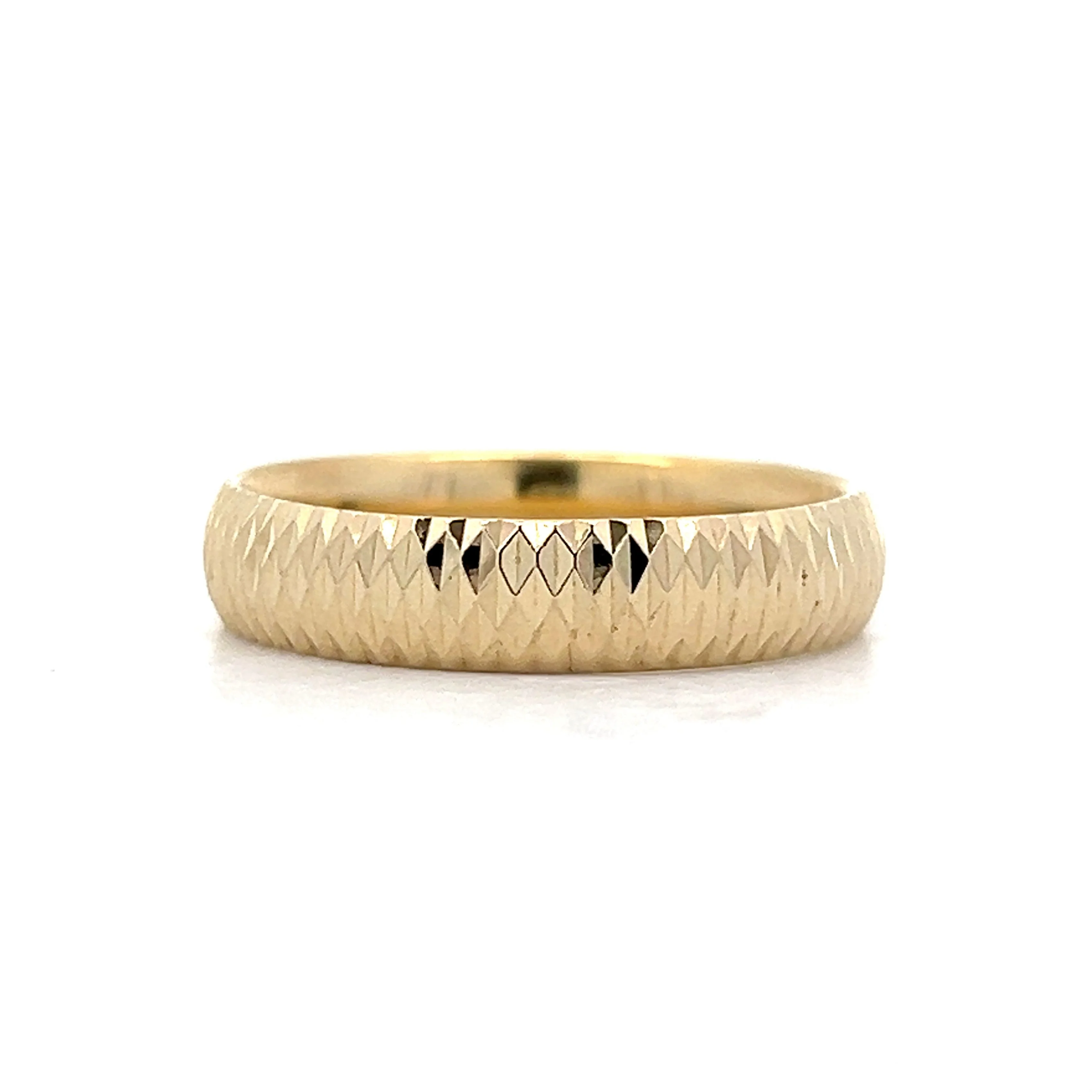 Mens Vintage Mid-Century Textured Wedding Band in Yellow Gold - Image 2