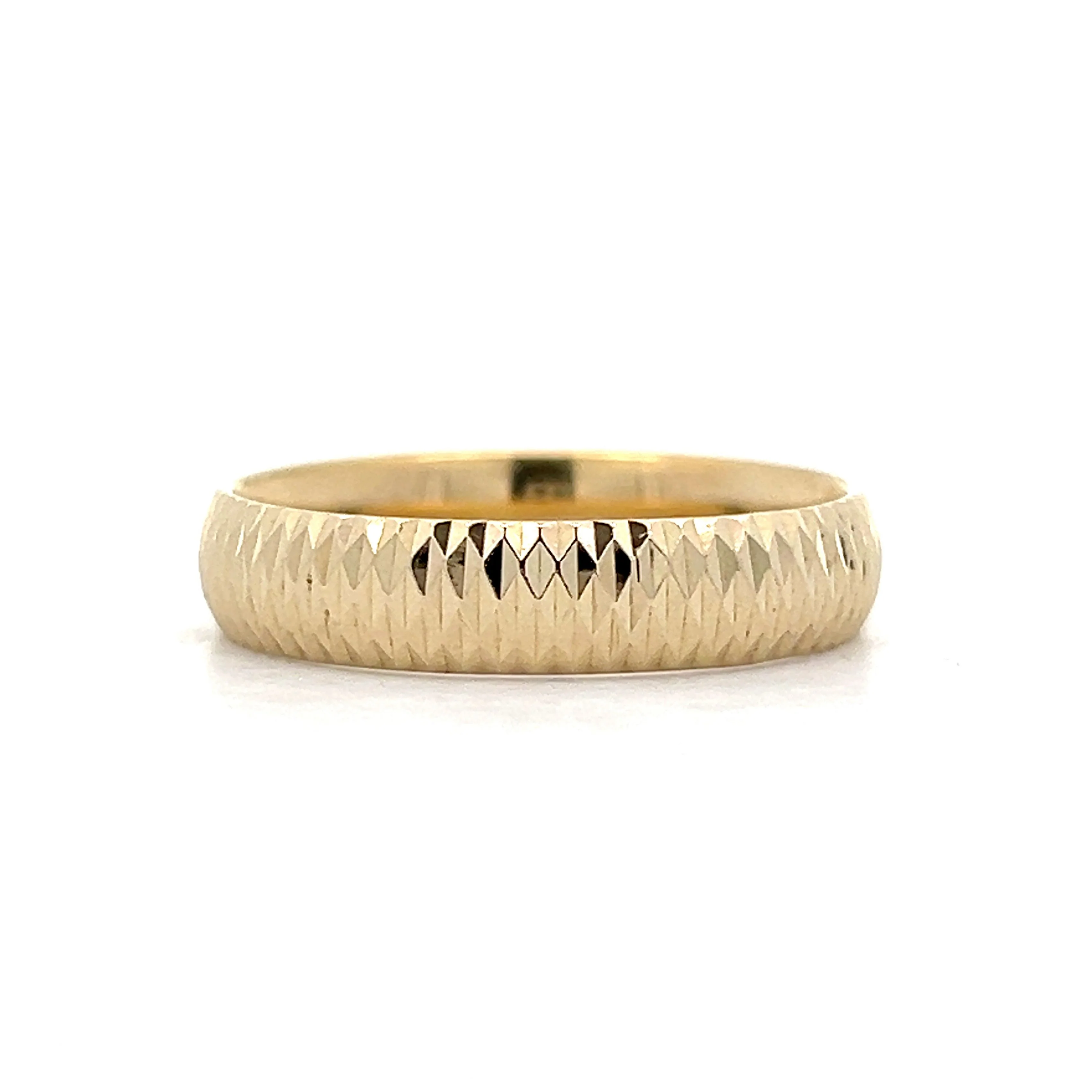 Mens Vintage Mid-Century Textured Wedding Band in Yellow Gold - Image 3