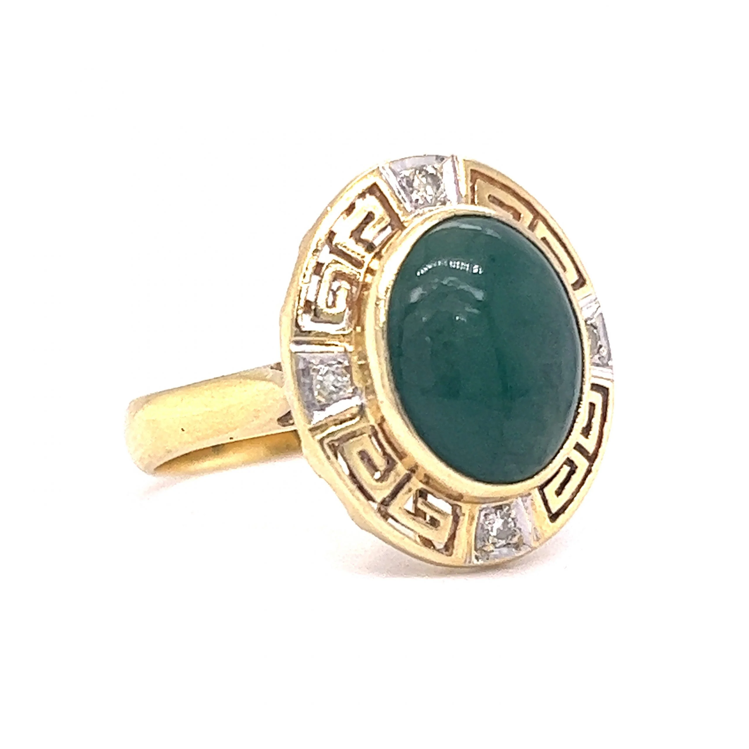 Mid-Century Ornate Jade & Diamond Ring in 18k Yellow Gold - Image 3
