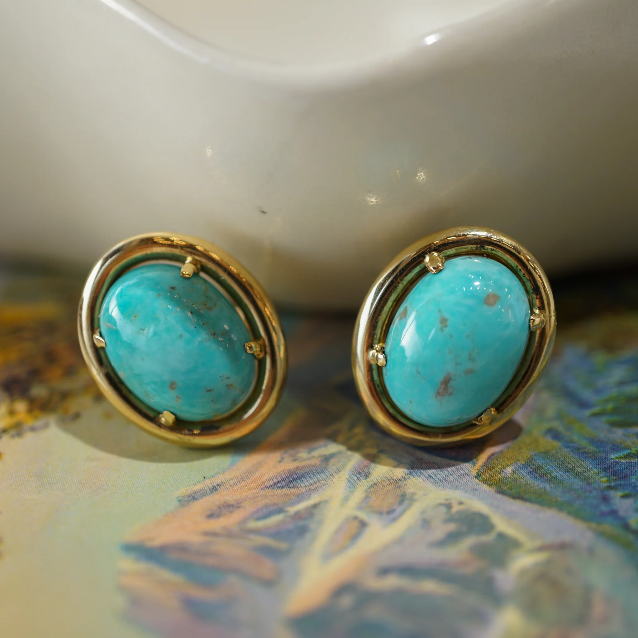 Mid-Century Oval Cut Turquoise Clip On Earrings 14k Yellow Gold - Image 4