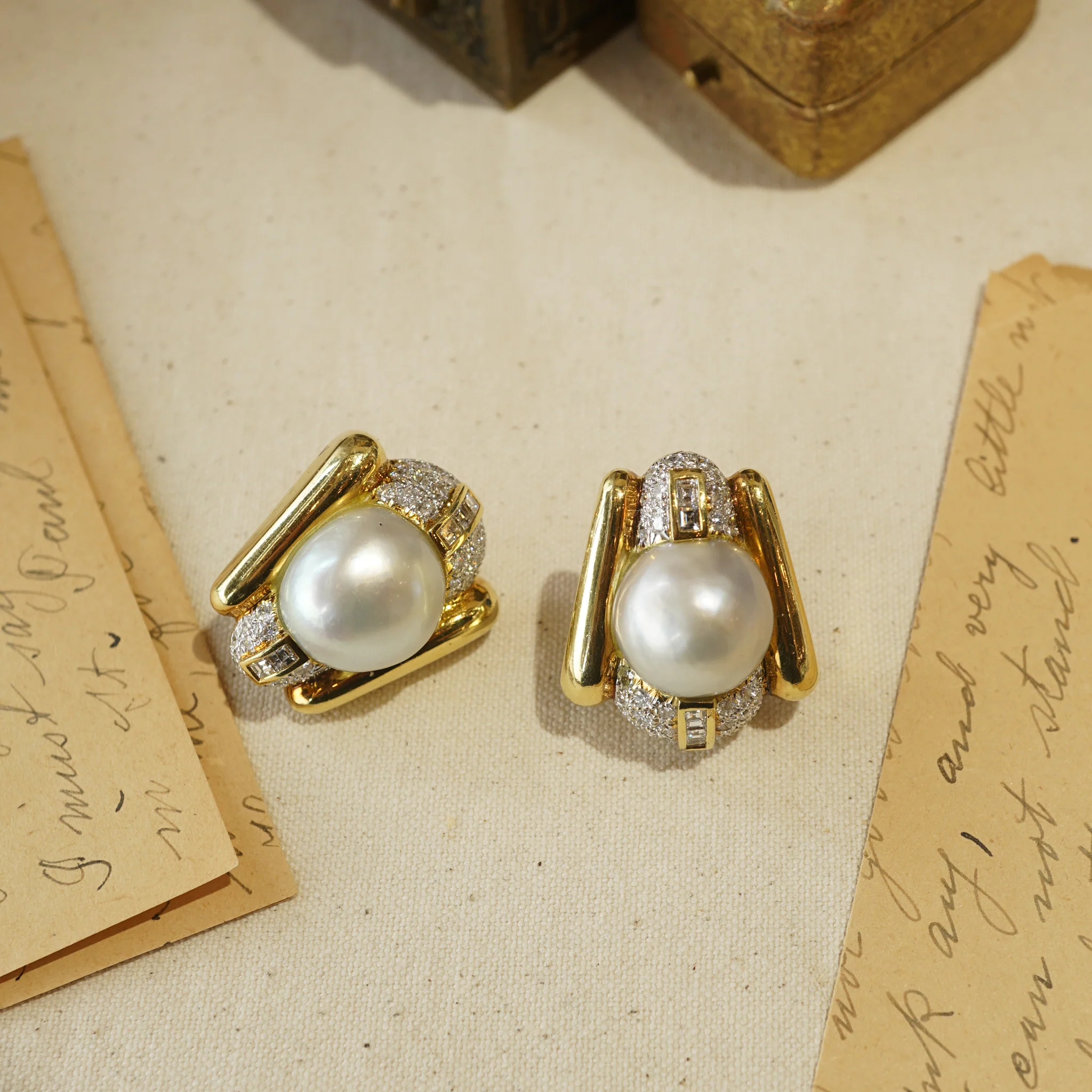 Mid Century Pearl & Diamond Earrings in 18k Yellow Gold - Image 5