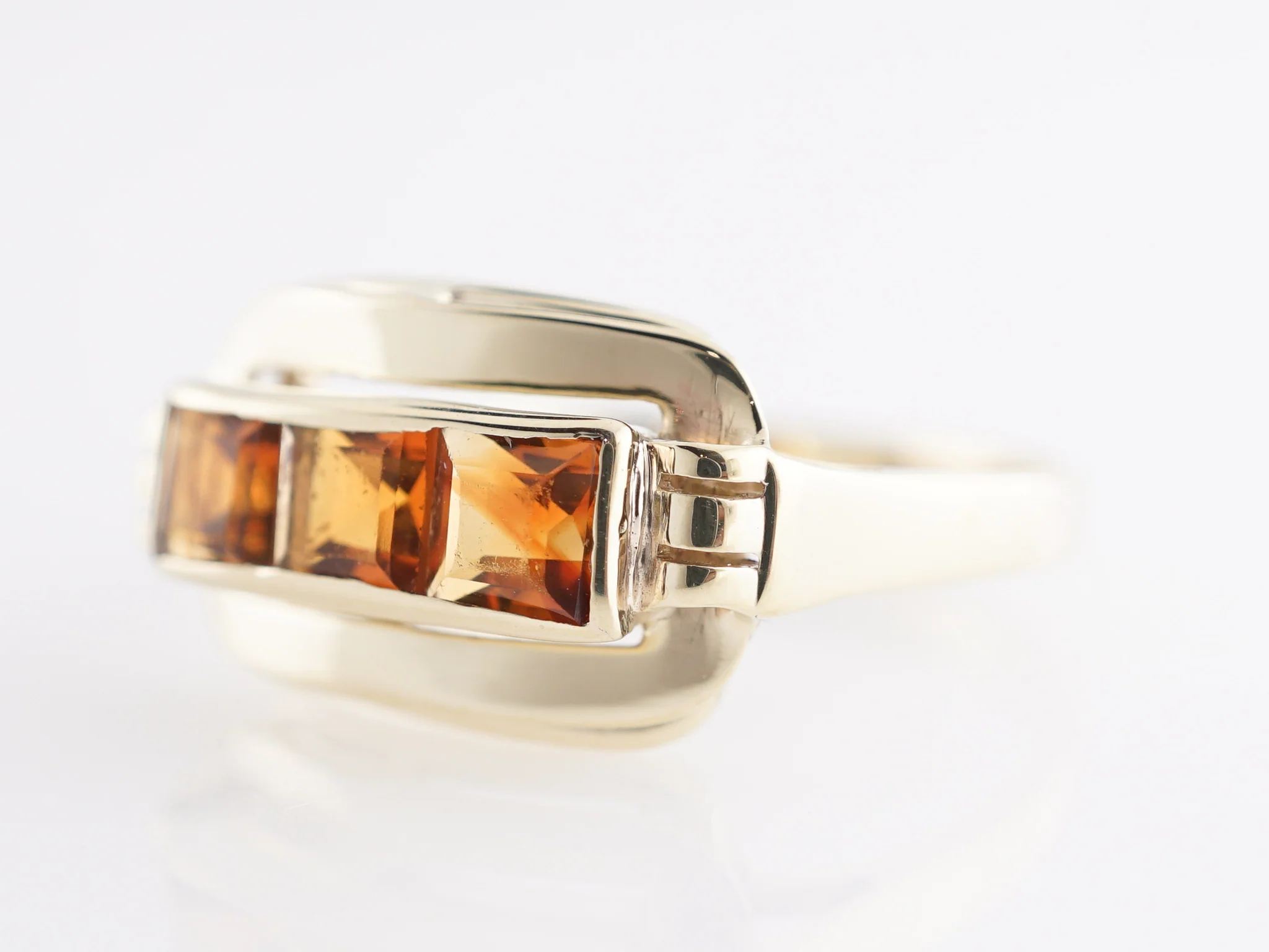 Mid-Century Three Stone Citrine Ring in 14k Yellow Gold - Image 2