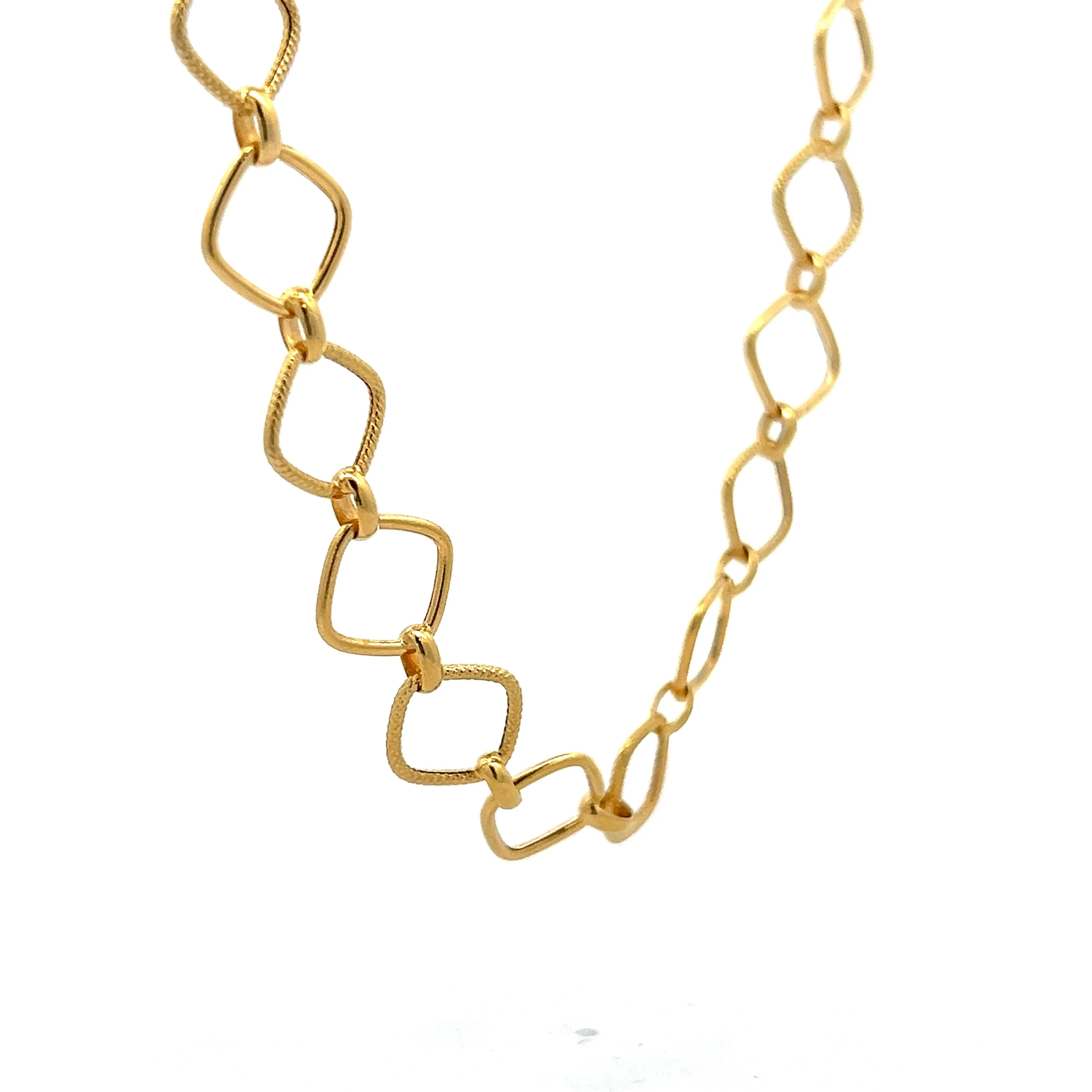 Minimalist Choker Chain Necklace in 14k Yellow Gold - Image 3