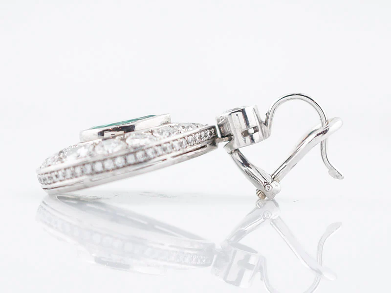 ***RTV***Modern 1.65 Pear Cut Emerald & 1.50 Pear Cut Diamonds in 18k White Gold - Image 2
